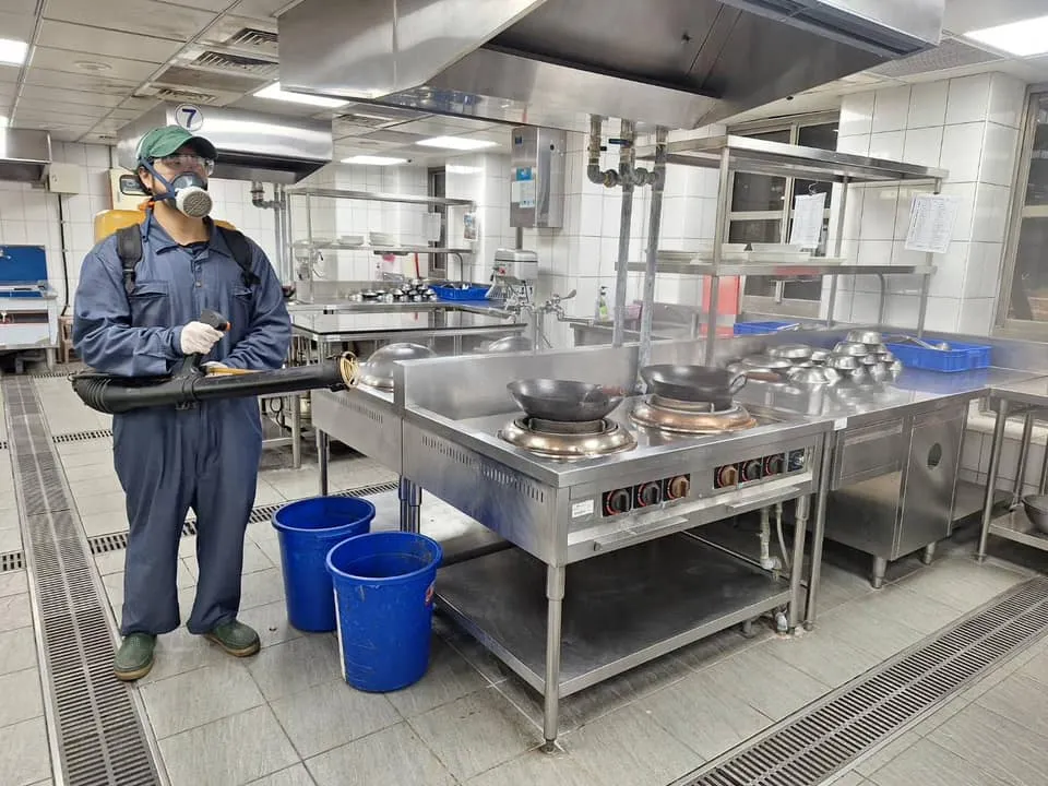 萬能科大烹飪教室定期環境消毒
