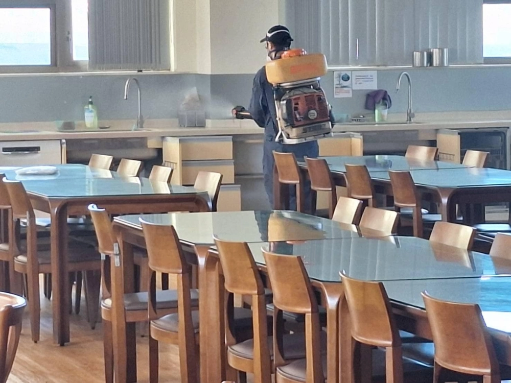 立多祿員工餐廳、宿舍定期環境消毒