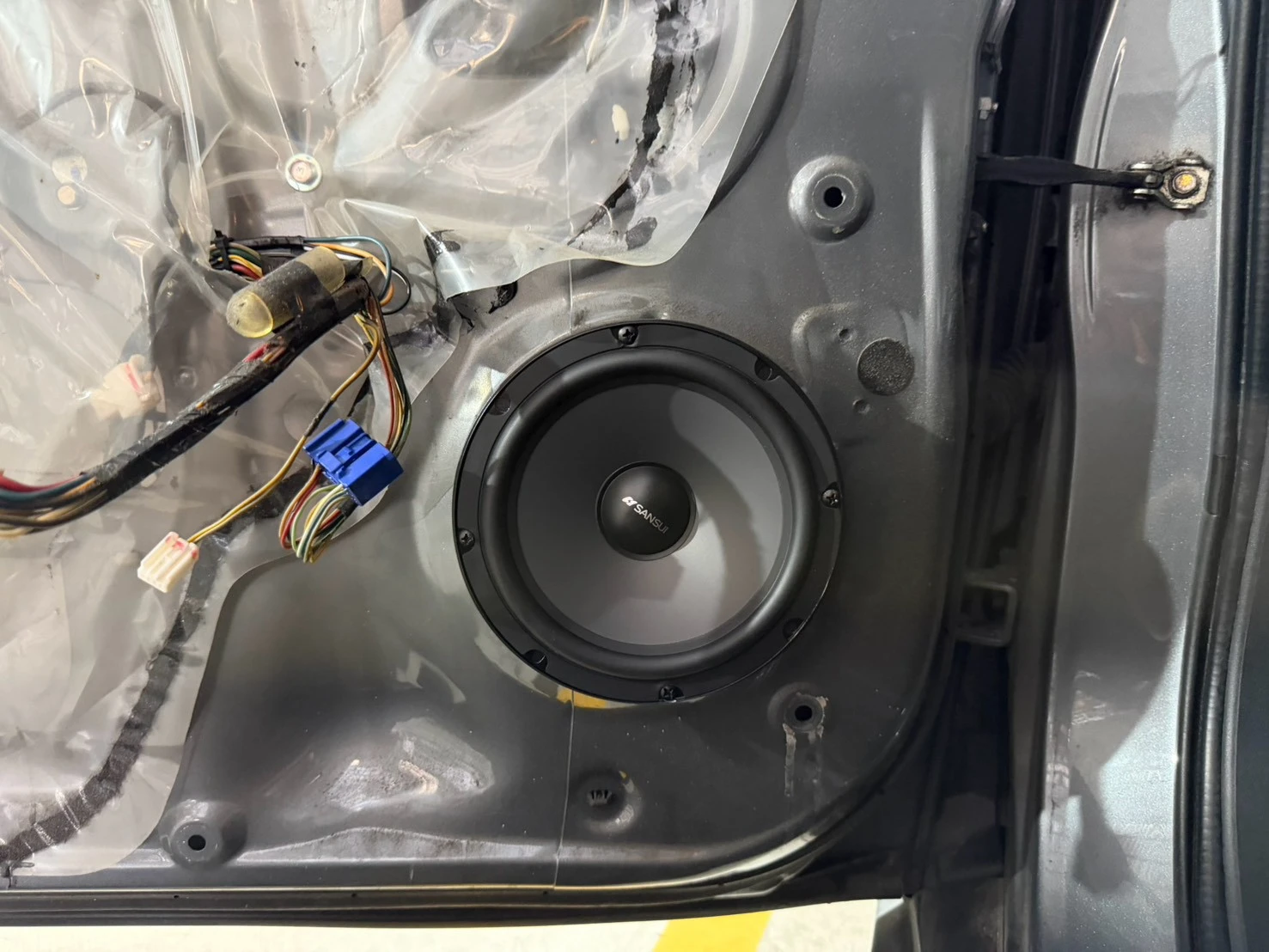 2015 MITSUBISHI Outlander CARDIO CQ28 8核心 4/64G