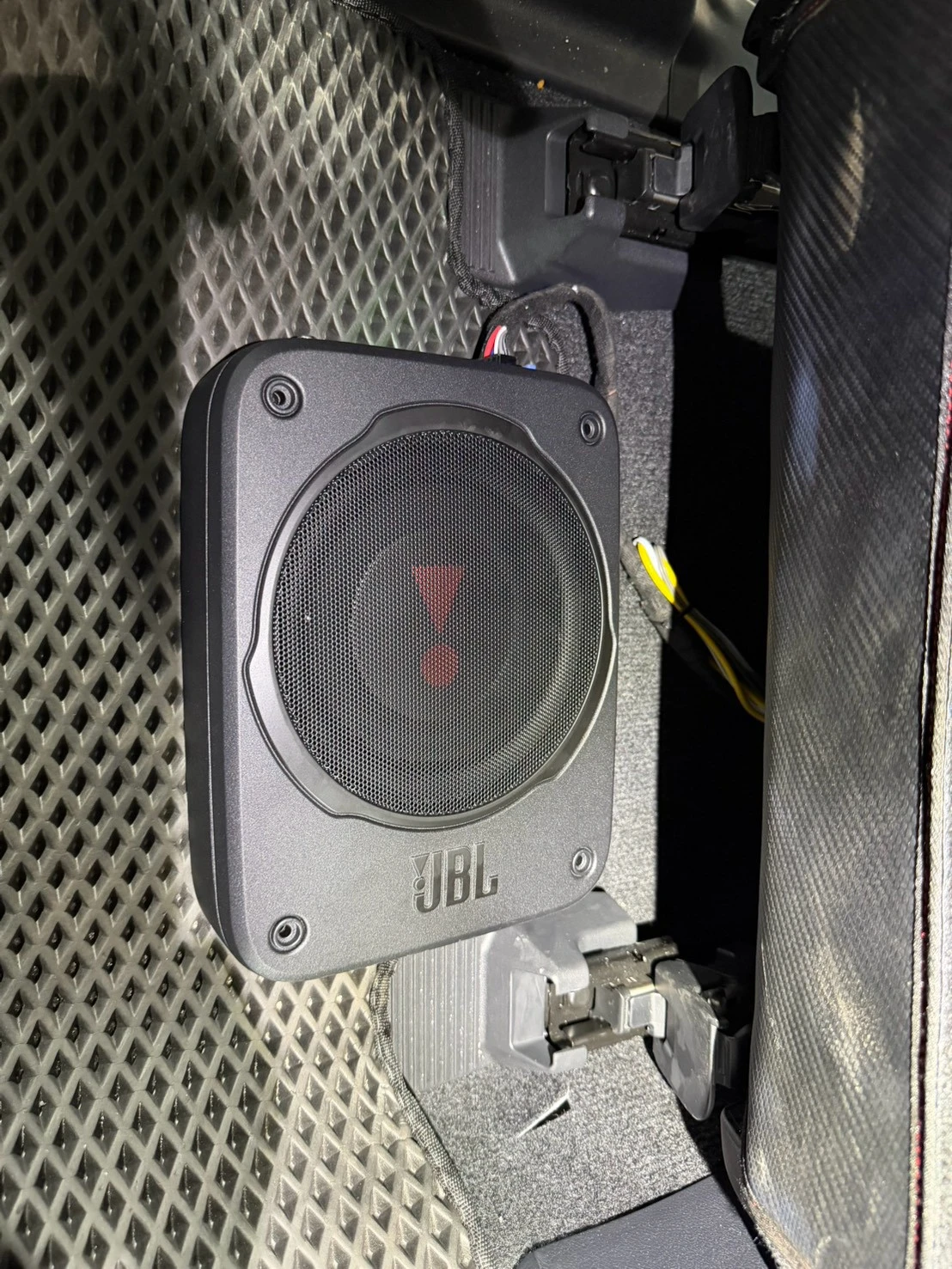 2026 TOYOTA Hilux全車 JBL CLUB 系列 喇叭升級