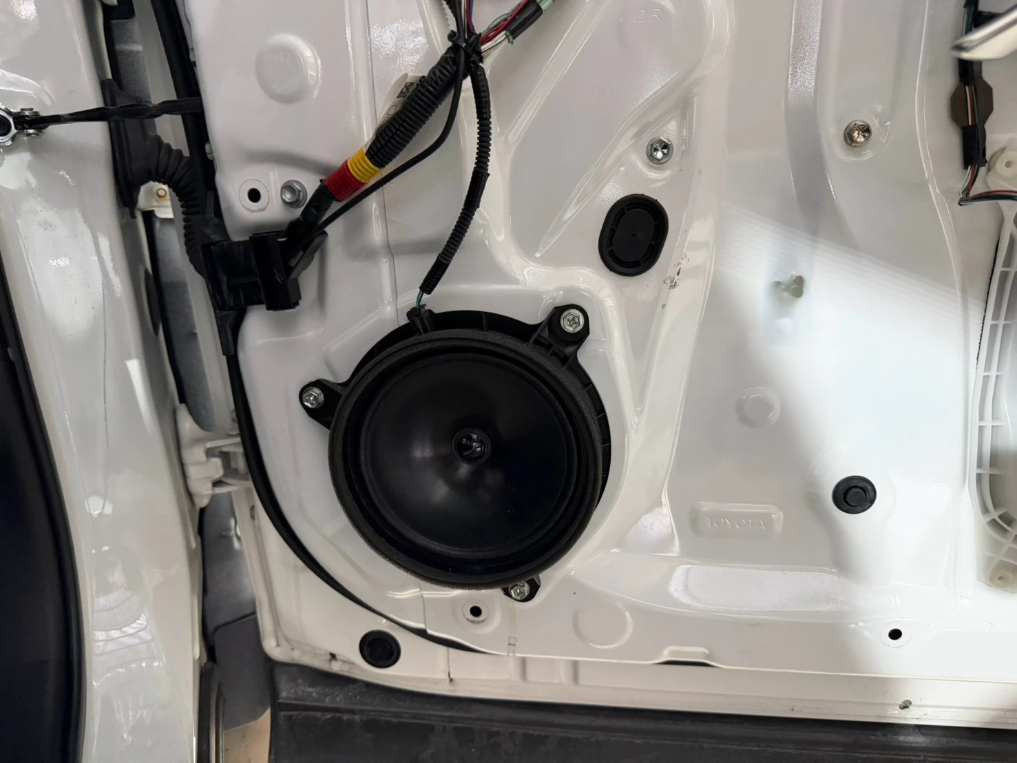 2021 TOYOTA CROSS CC 全車JBL