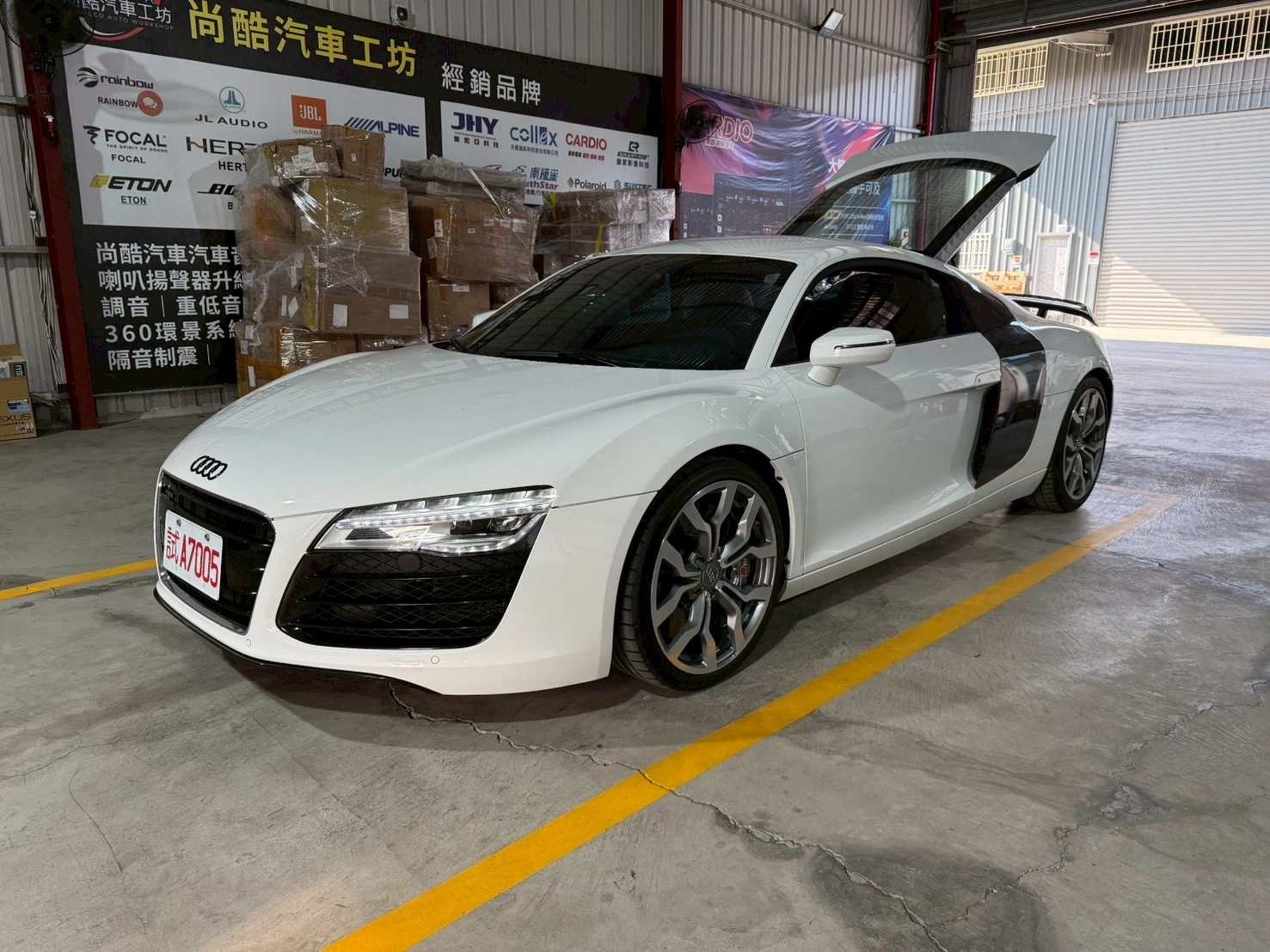 2012 AUDI R8