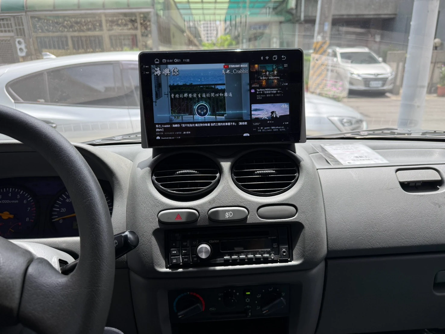 MITSUBISHI 菱利 小貨車 (9吋上座)