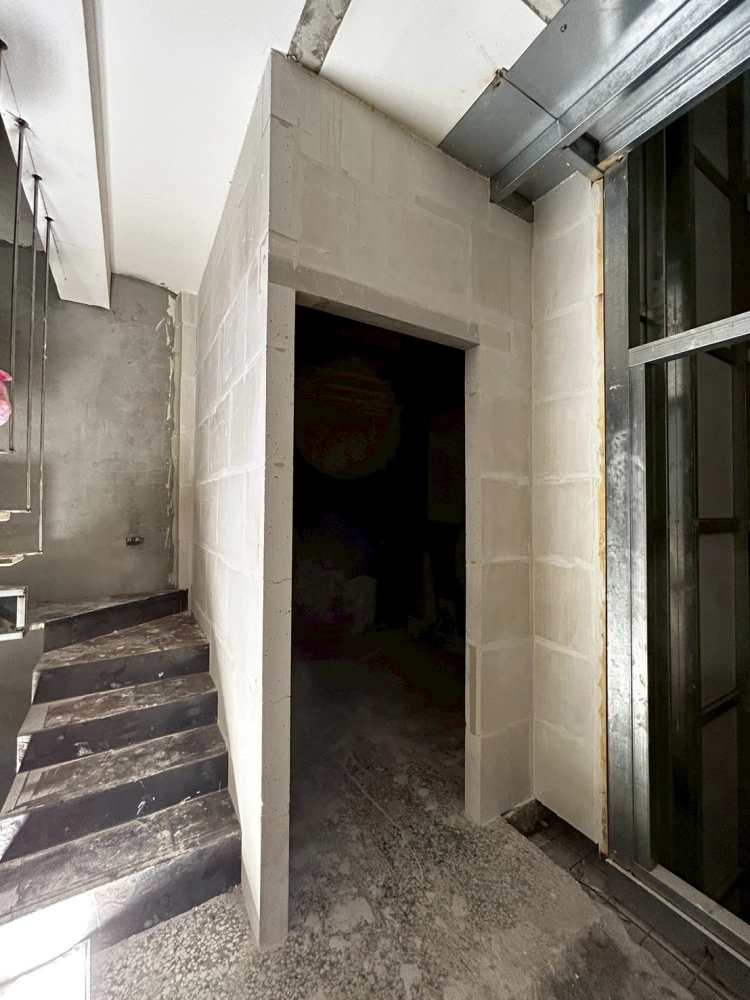 台南勝利路-老宅翻修石膏磚隔間