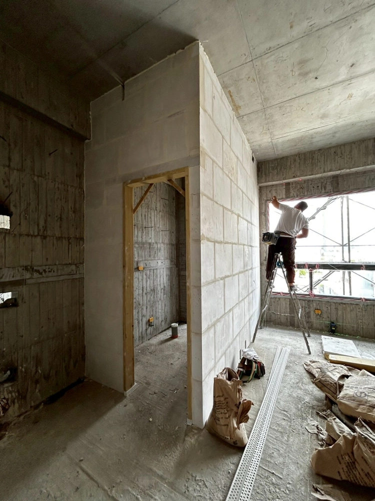 台南大灣-透天石膏磚隔間