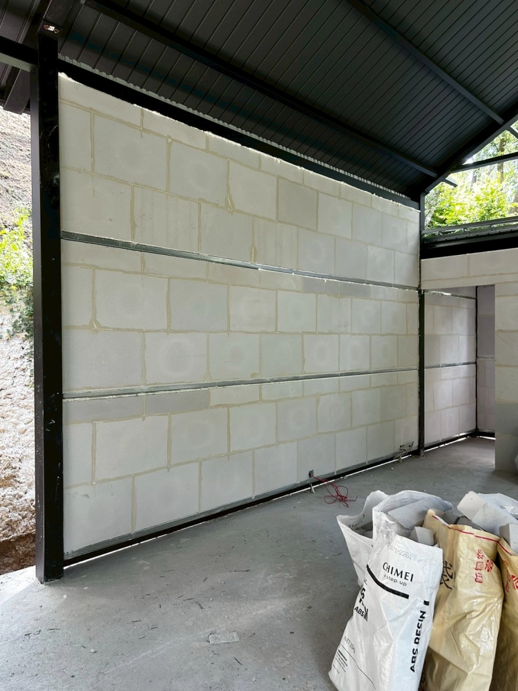 苗栗苑裡 LV莊園-白磚隔間工程