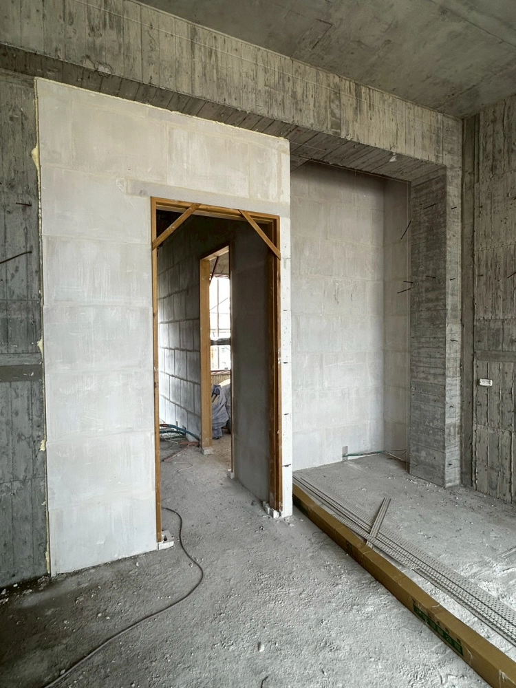 台南大灣-透天石膏磚隔間