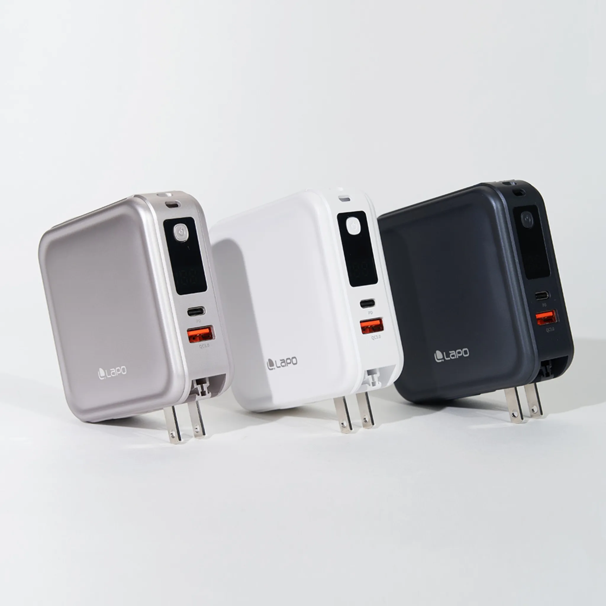 C to C - LAPO三代-八合一多功能行動電源