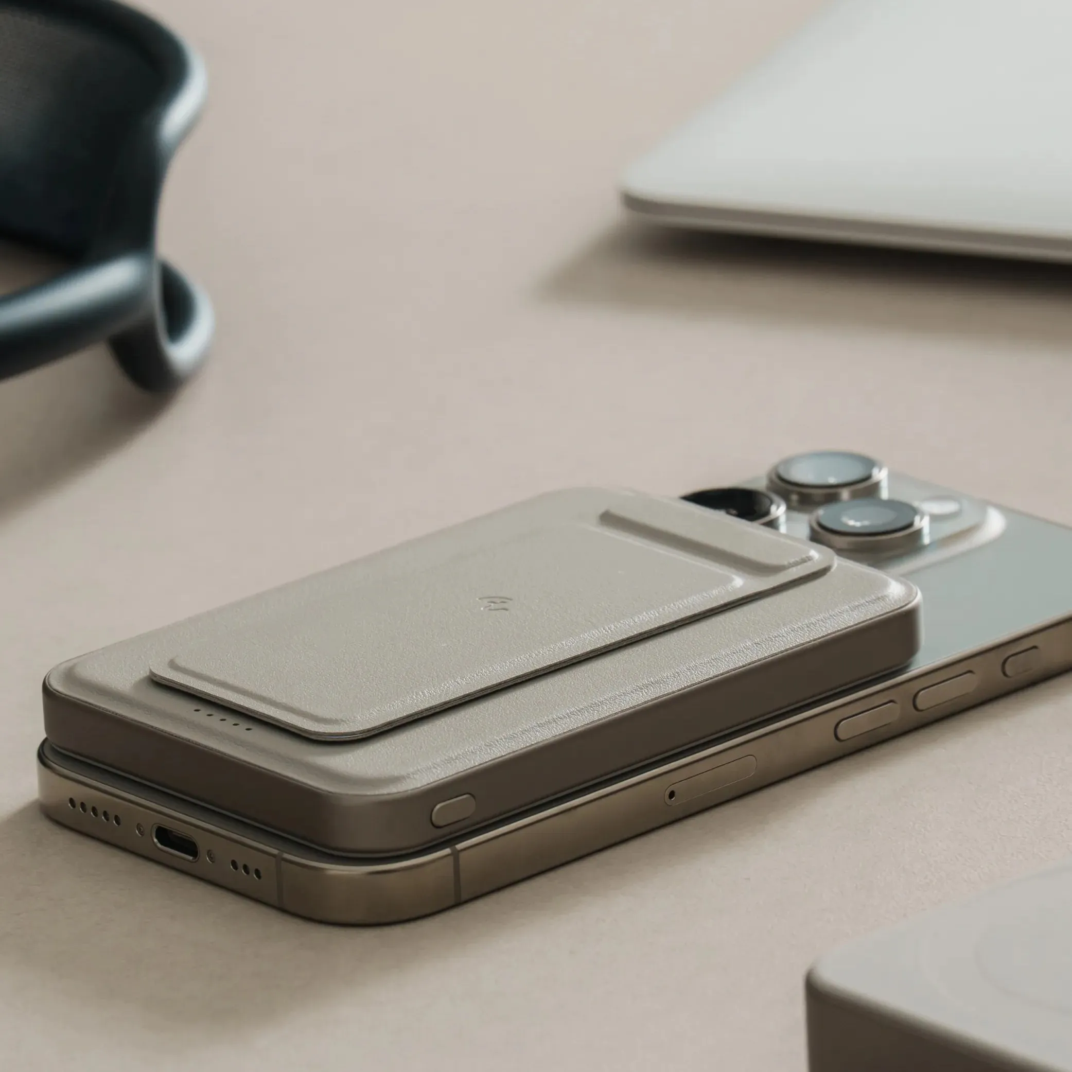 Allite 5000mAh Qi2 超薄磁吸支架行動電源