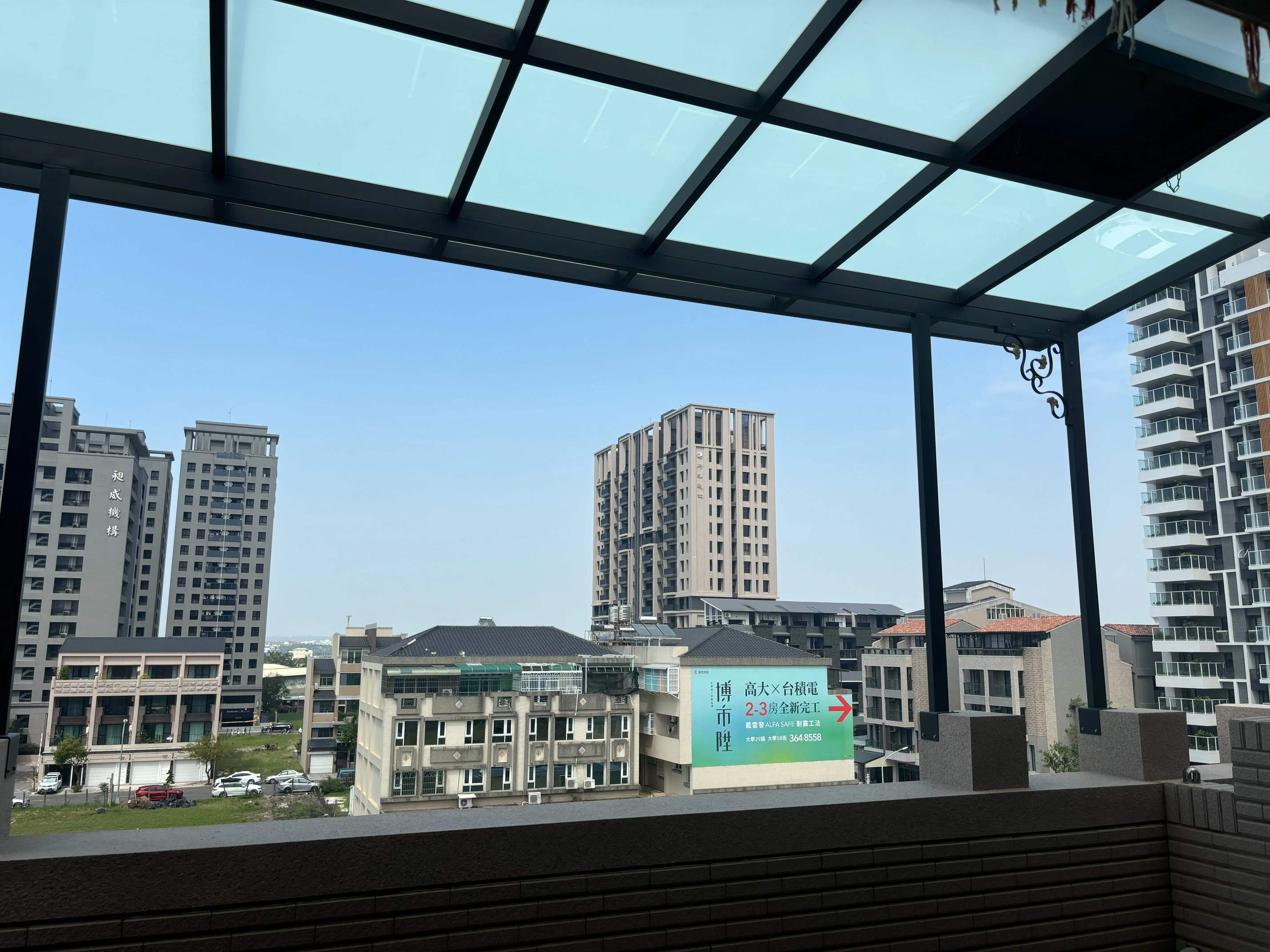 如何挑選採光罩材質?採光罩廠商推薦,台南採光罩廠商推薦