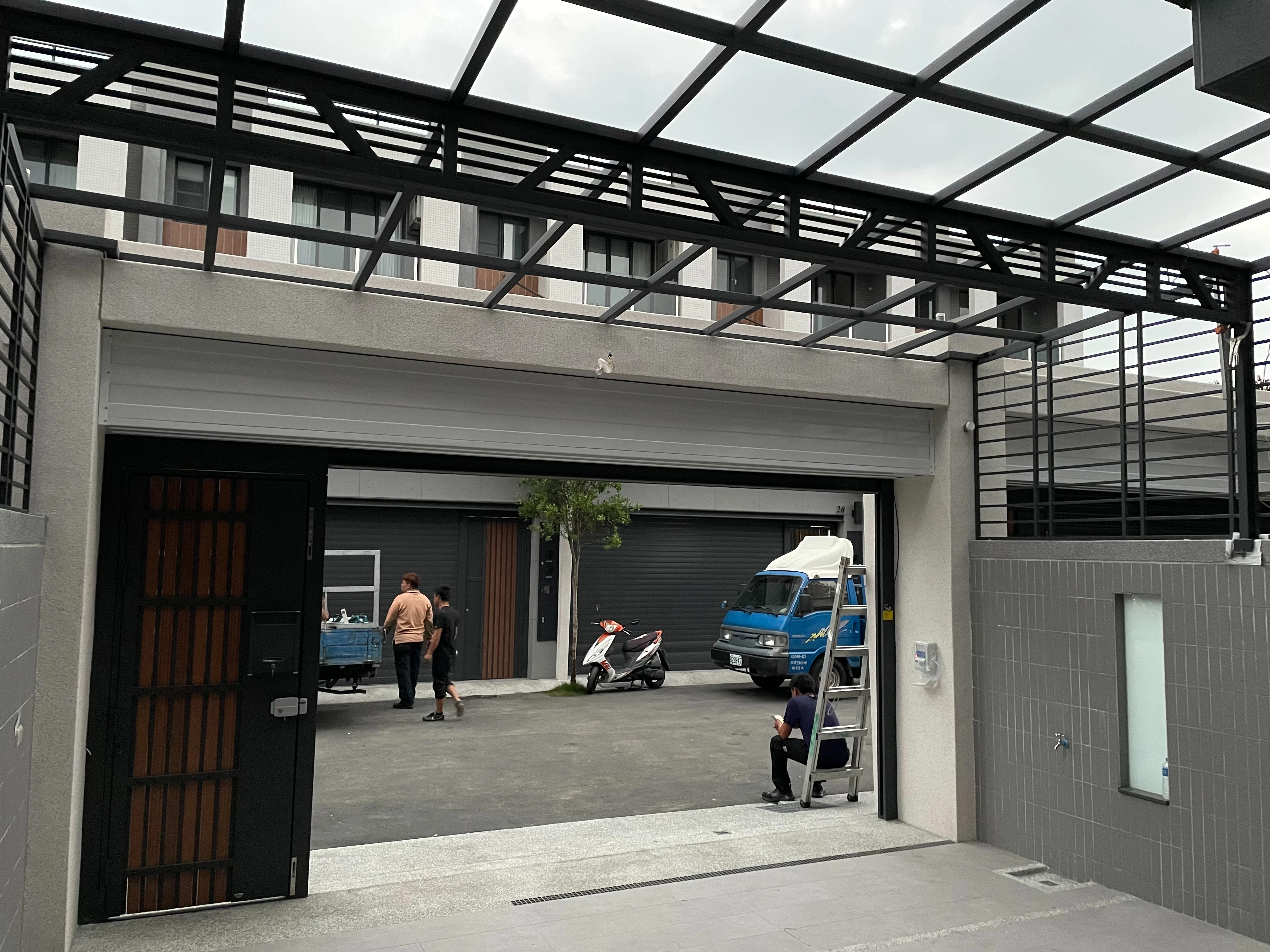 採光罩日常如何保養？採光罩保養,高雄採光罩保養
