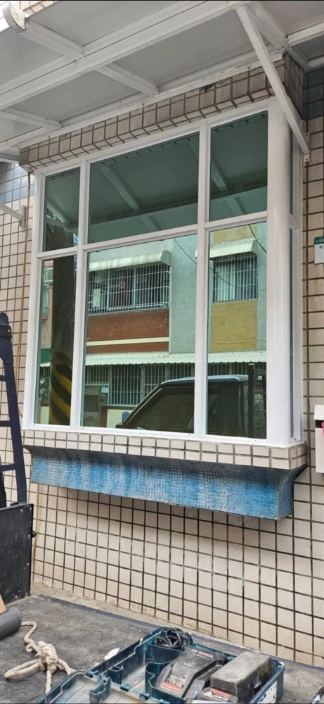 鋁門窗工程 - 高雄鋁門窗工程｜高雄不銹鋼門窗安裝