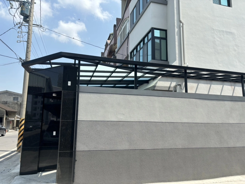 高雄採光罩工程｜台南遮雨棚安裝｜永康採光罩工程