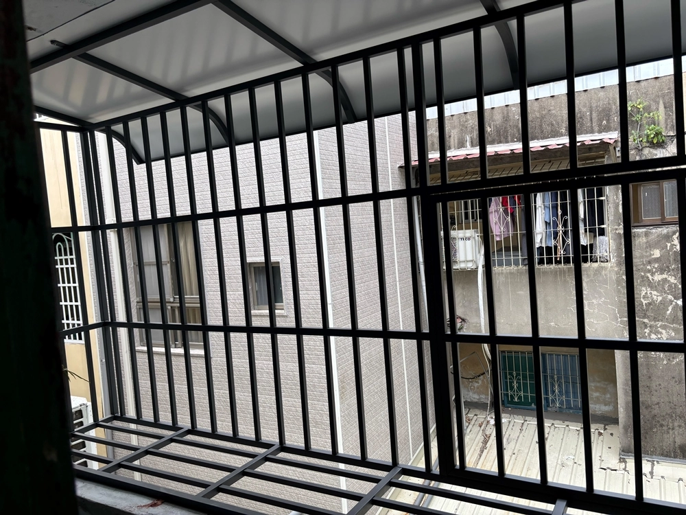 朔鋁板更換｜台南鋁門窗工程｜高雄鋁門窗工程