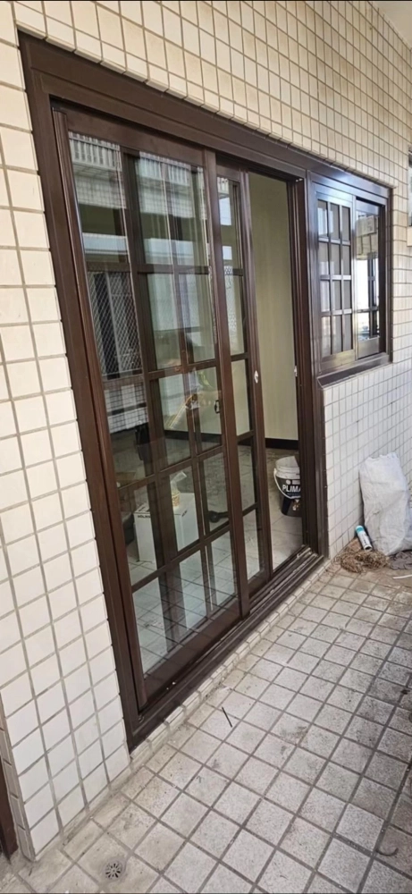 鋁門窗工程 - 高雄鋁門窗工程｜高雄不銹鋼門窗安裝