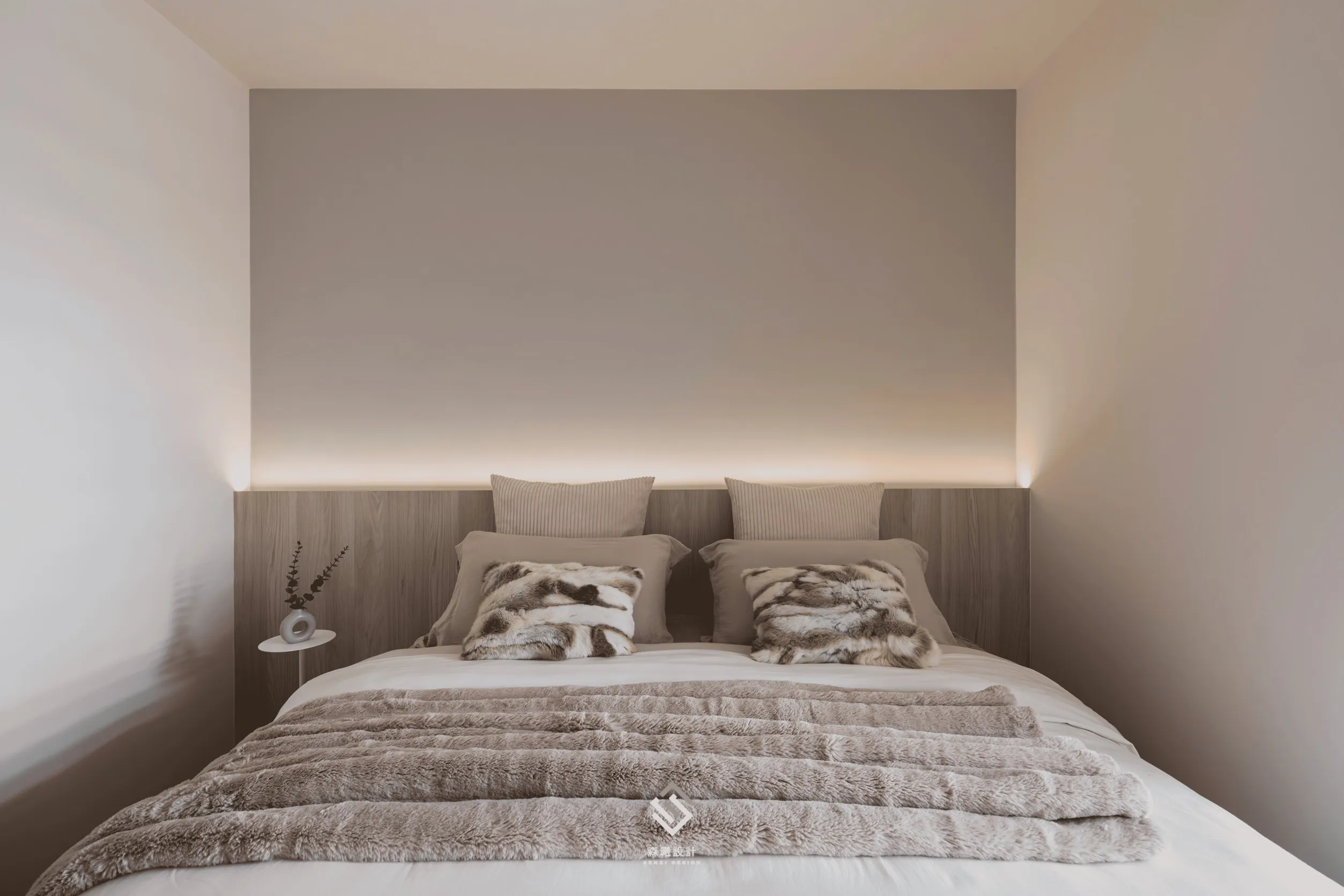 佳鏵玥寬庭<br> 出晴