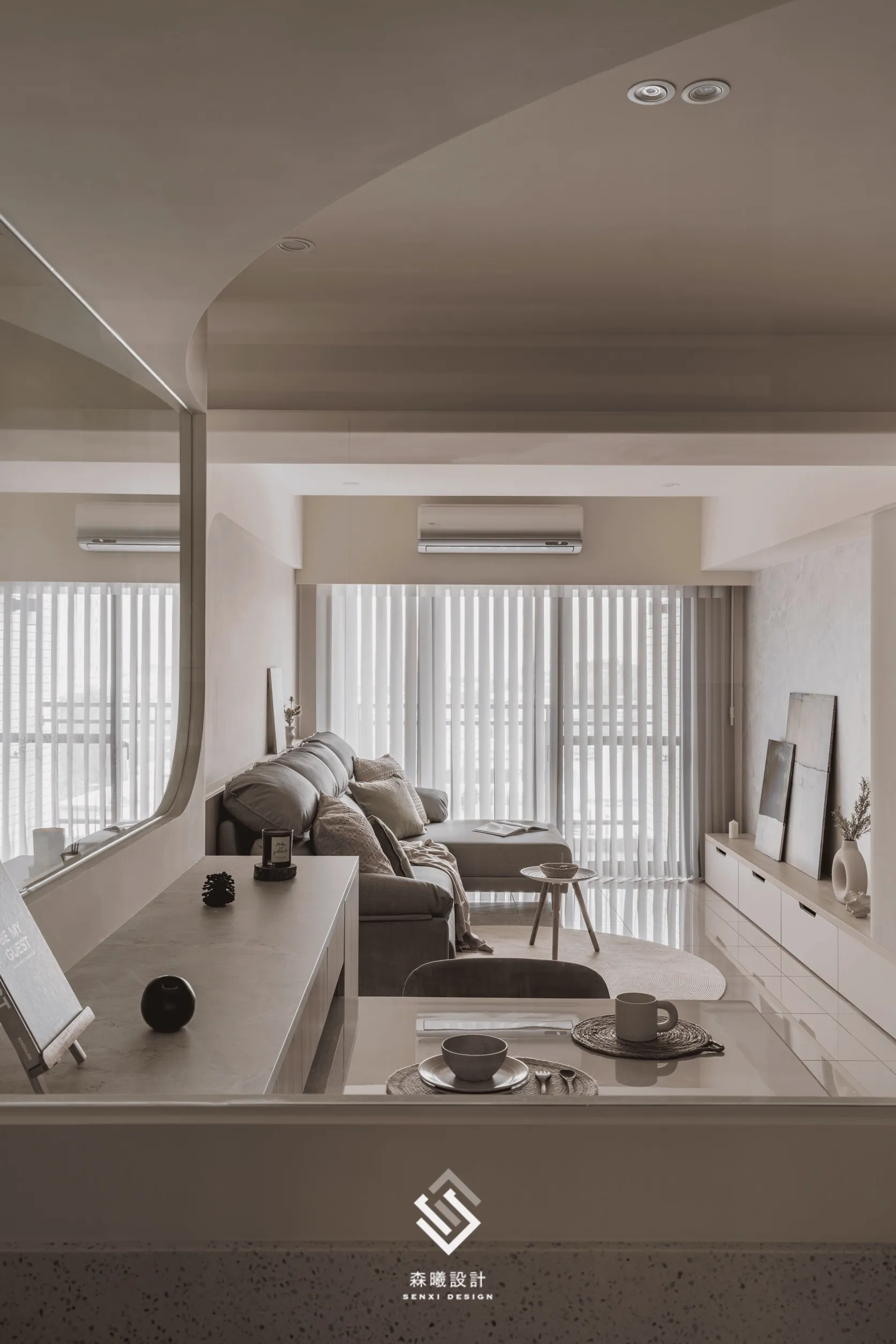 佳鏵玥寬庭<br> 出晴