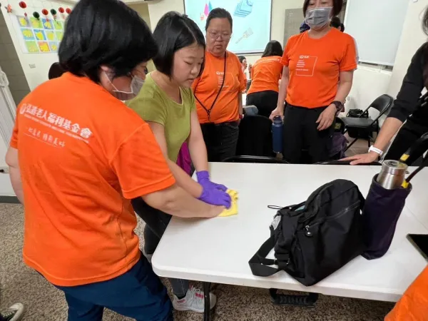 弘道老人福利基金會(西屯區家務服務組)