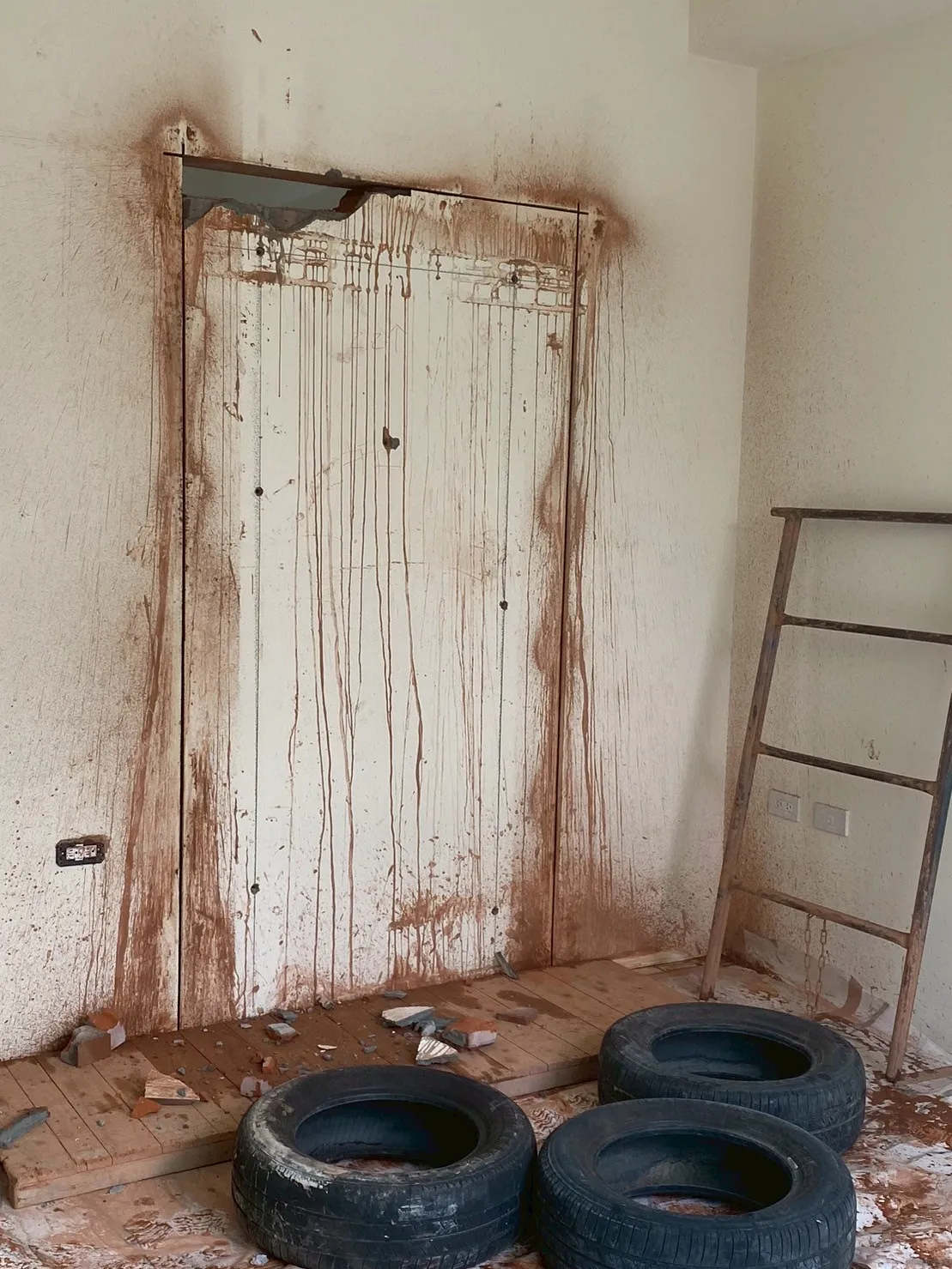 拆除及切割工程