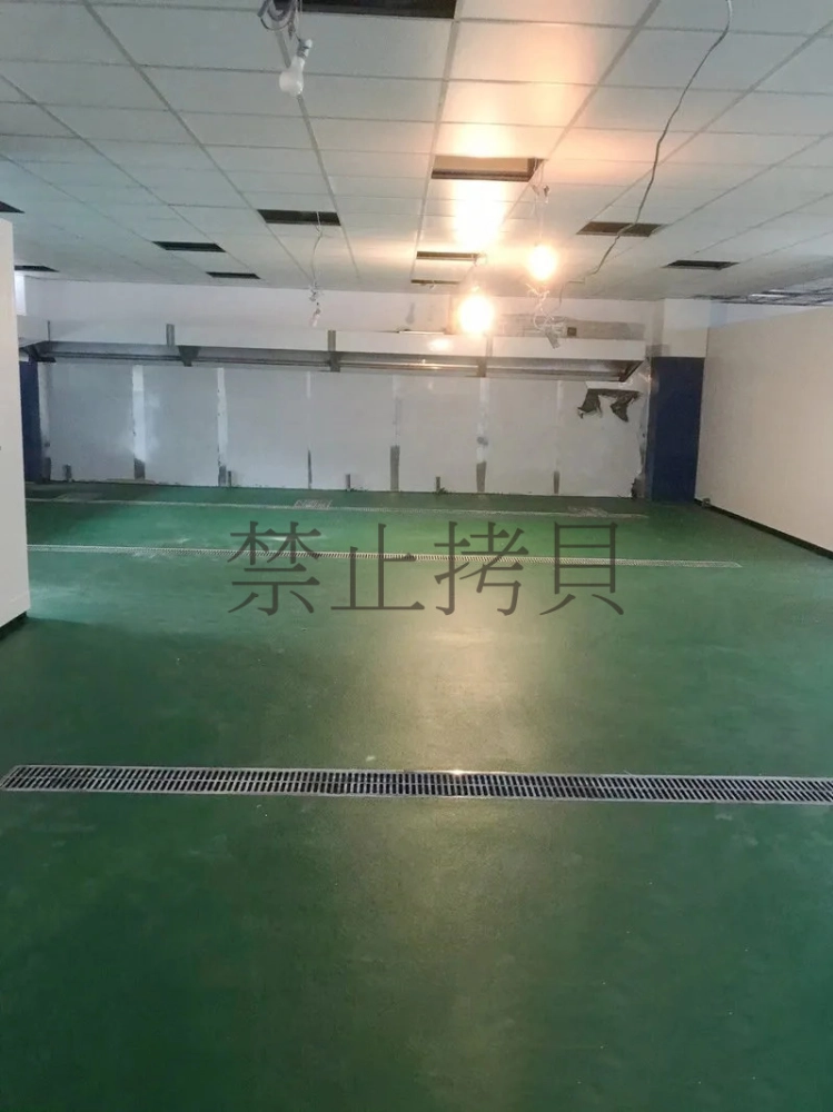 施工中
