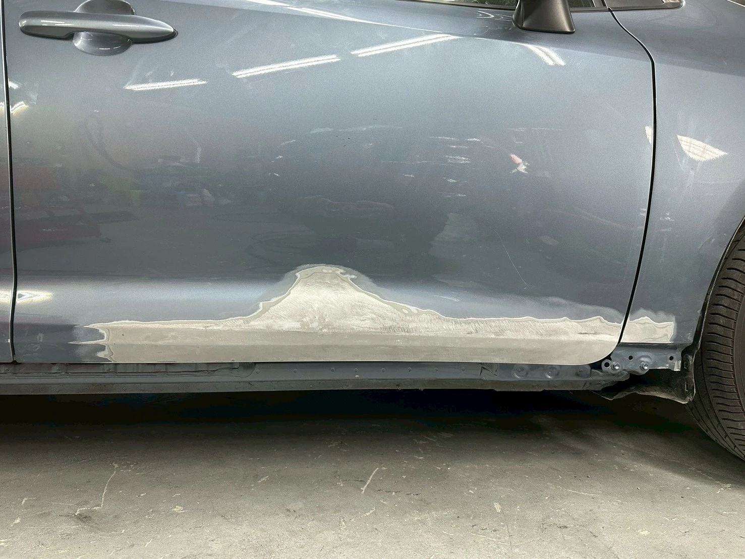 汽車鈑金烤漆