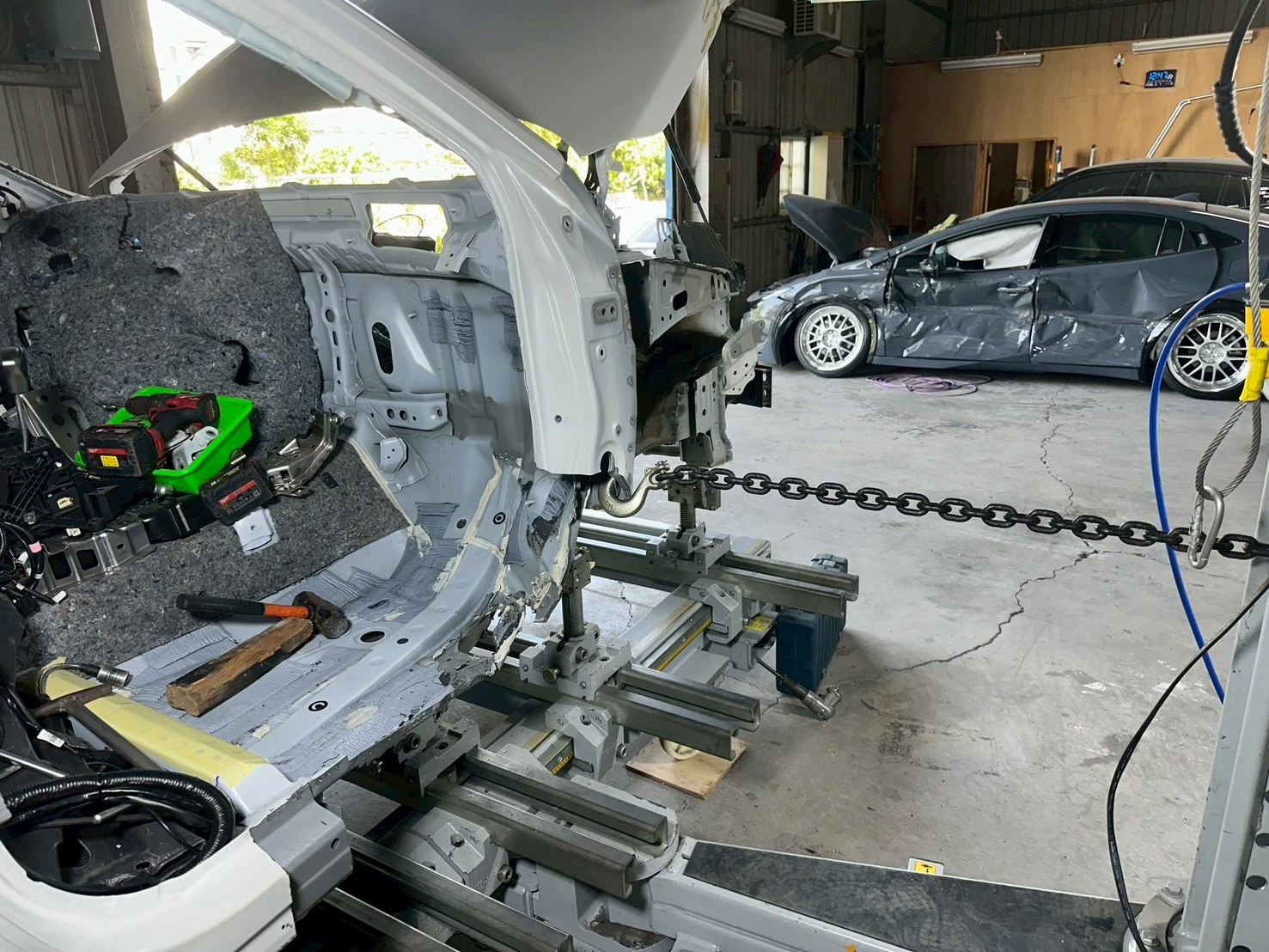 事故車維修