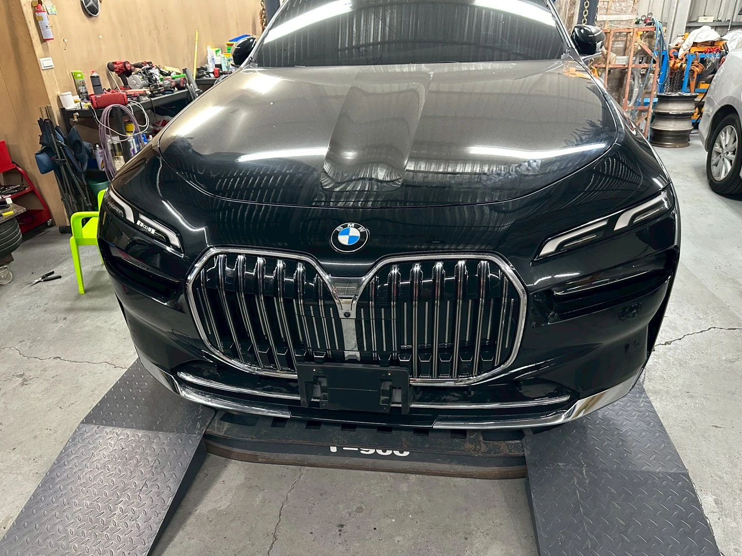 汽車鈑金烤漆