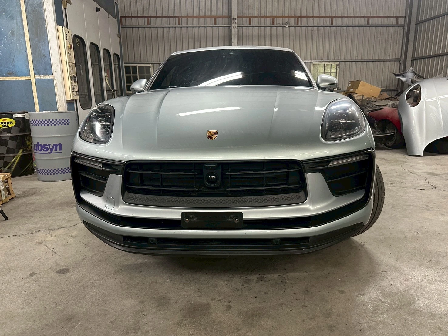事故車維修