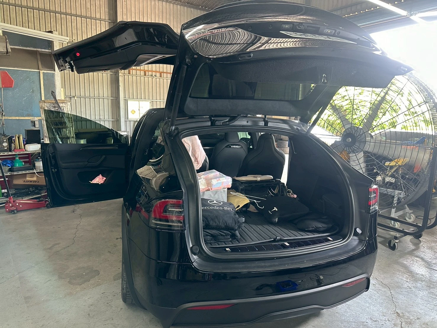 汽車鈑金烤漆