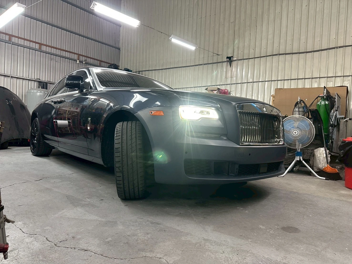 汽車鈑金烤漆