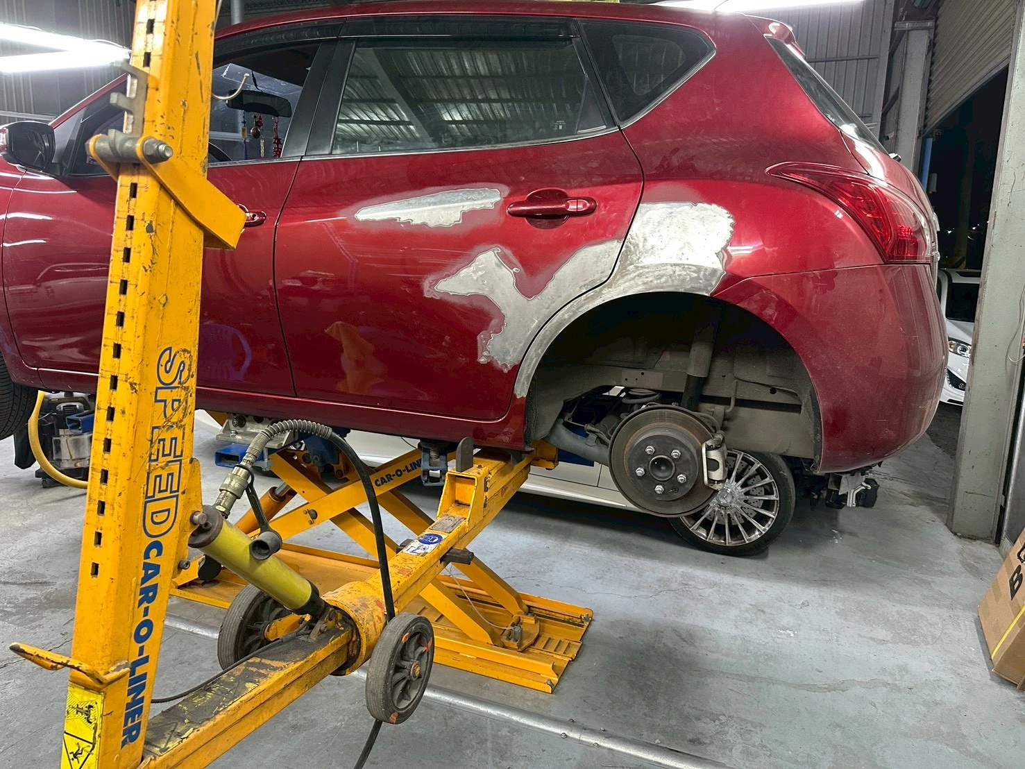 汽車鈑金烤漆