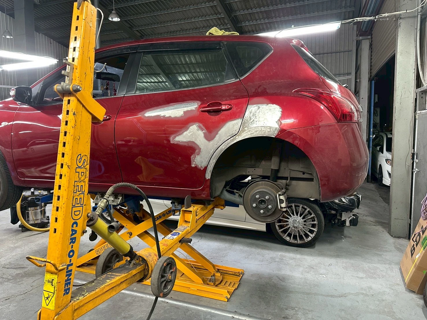 汽車鈑金烤漆