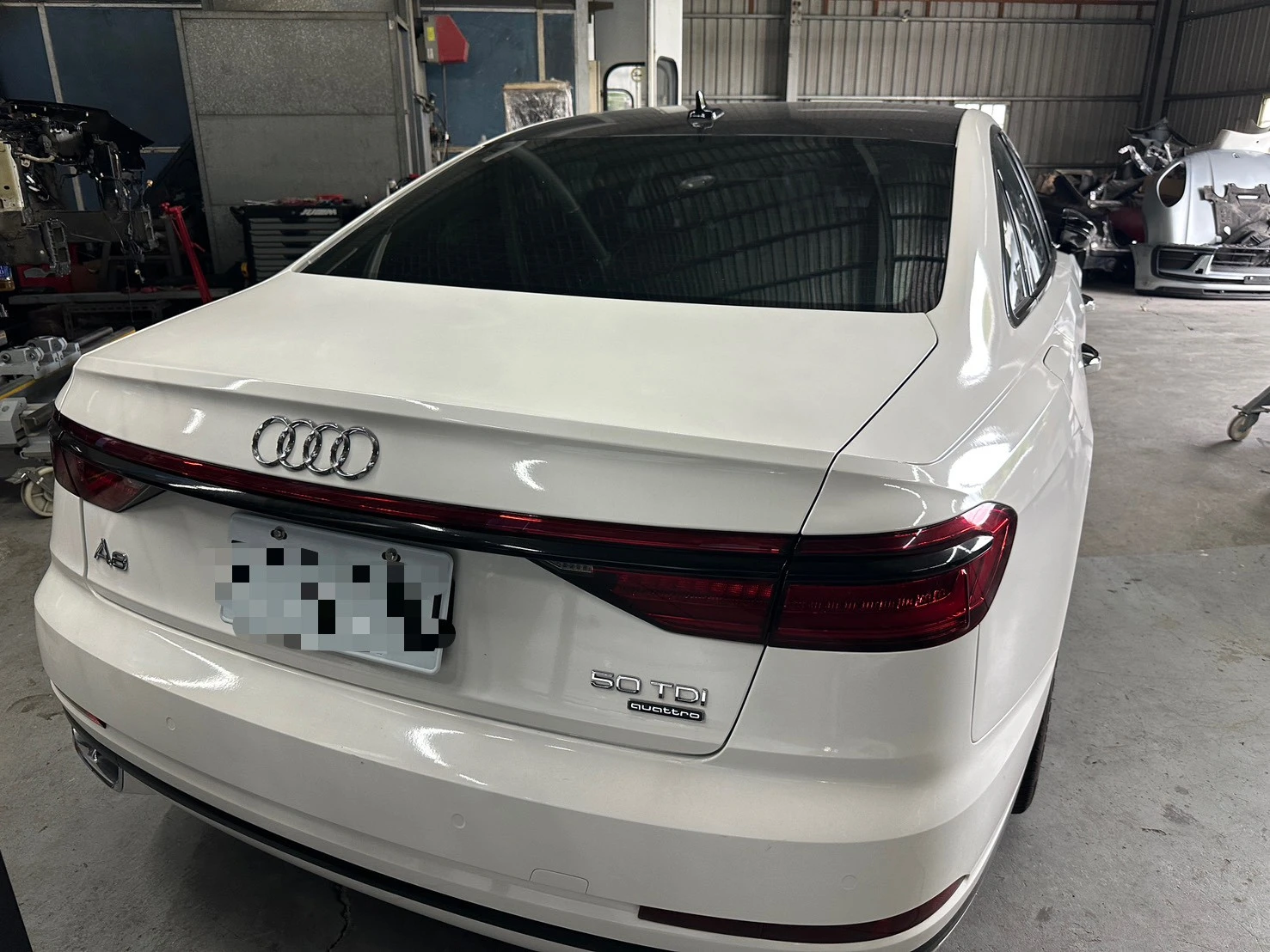汽車鈑金烤漆