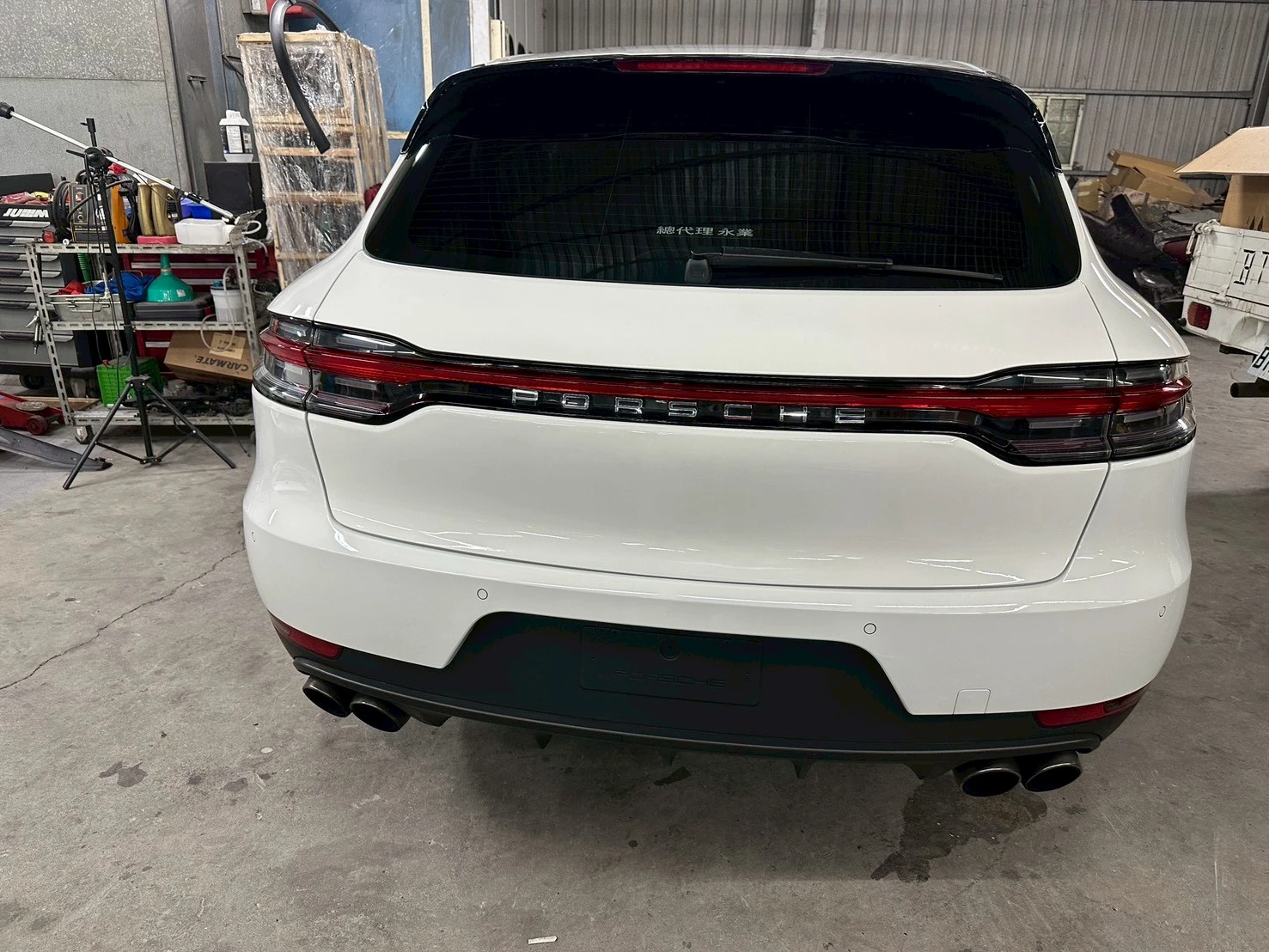 汽車鈑金烤漆
