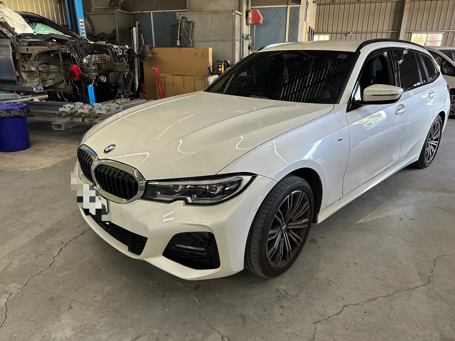 汽車鈑金烤漆