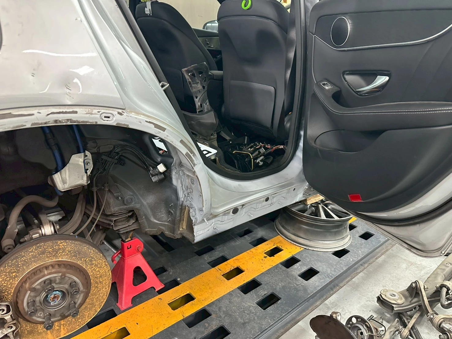 事故車維修