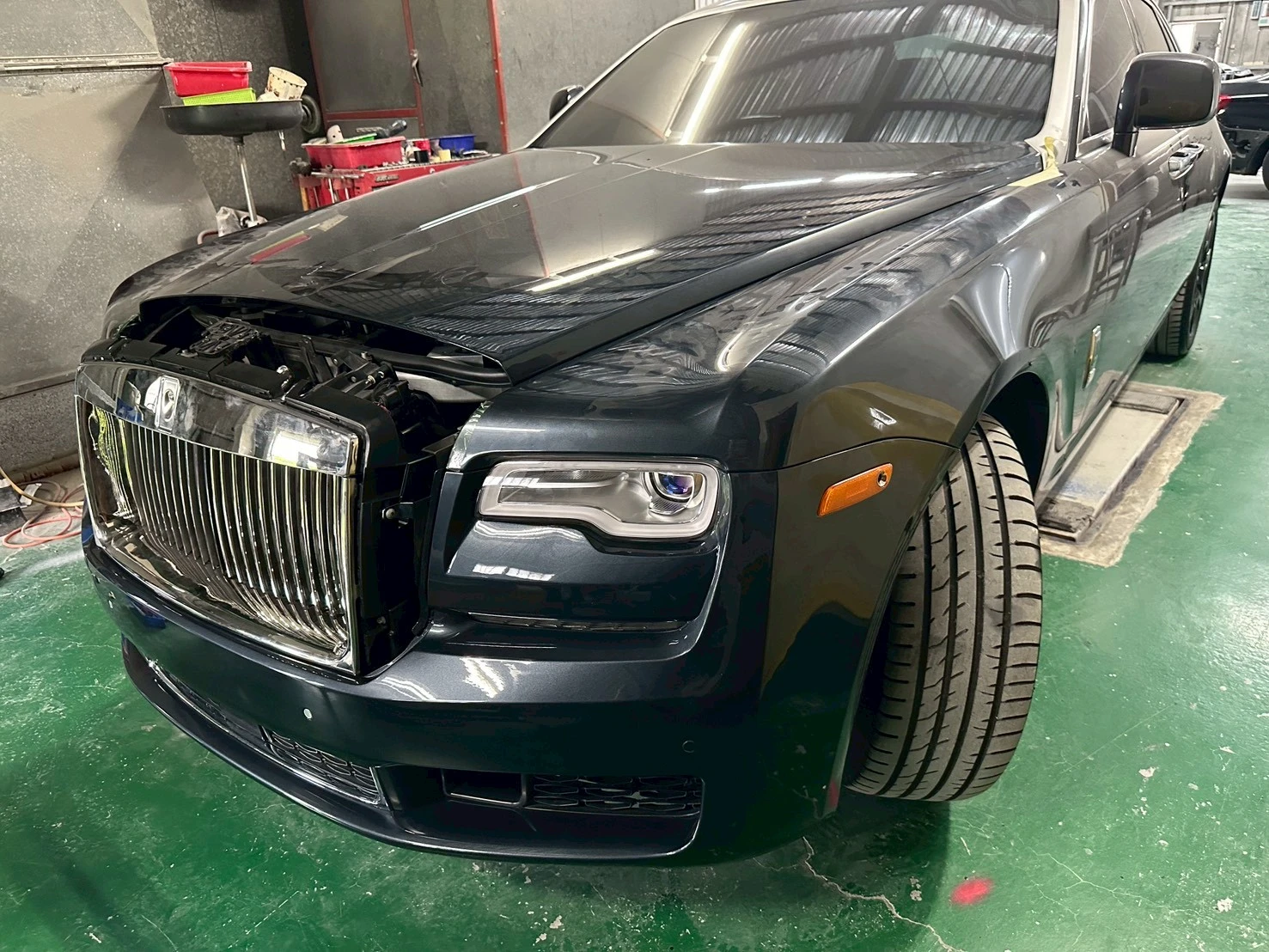 汽車鈑金烤漆