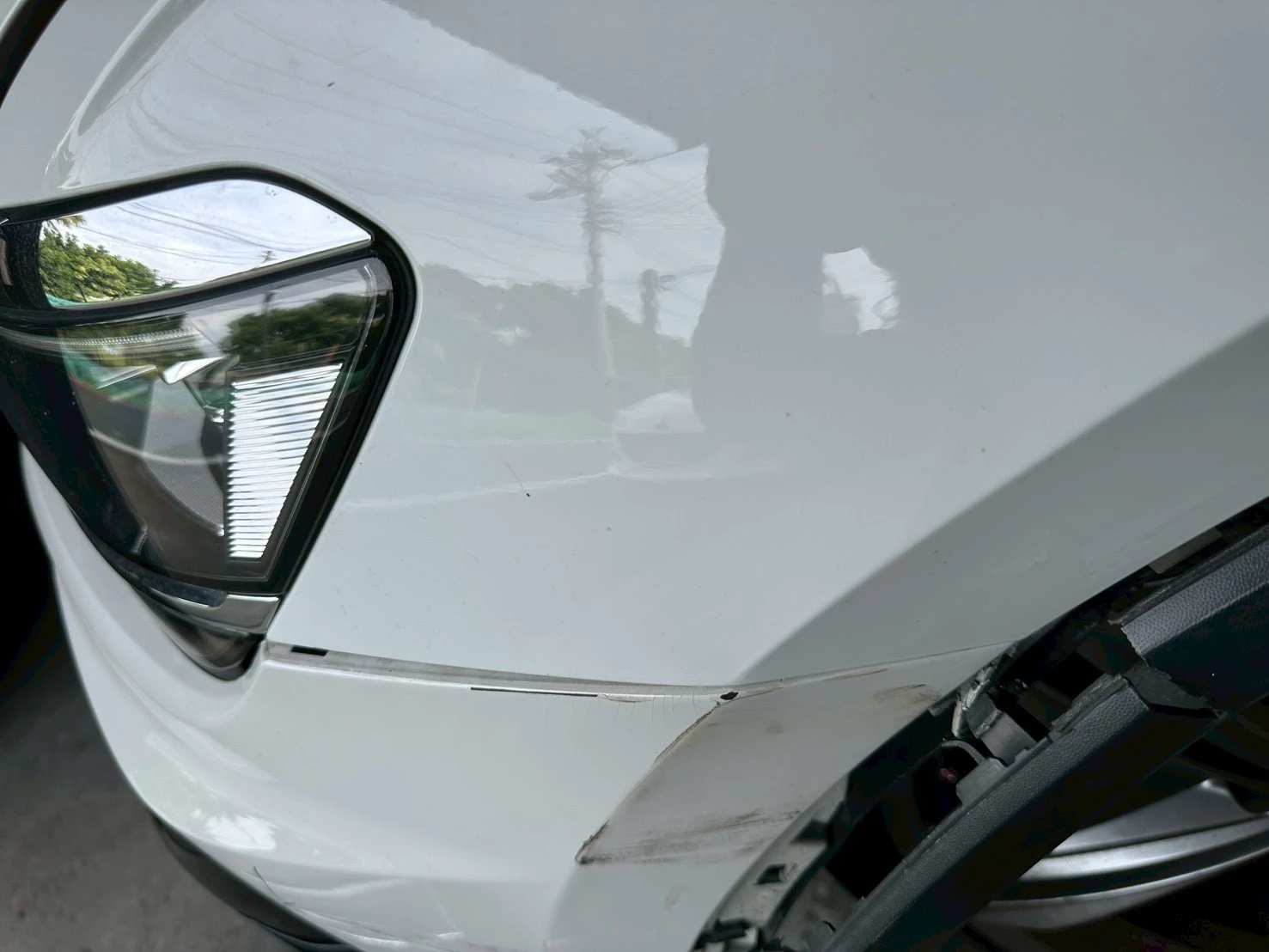 汽車鈑金烤漆