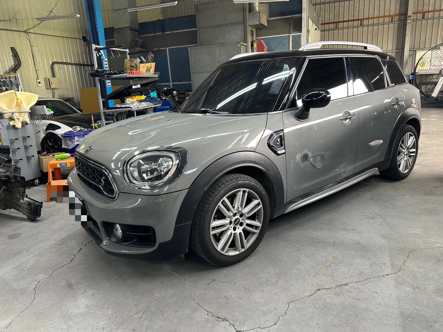 汽車鈑金烤漆