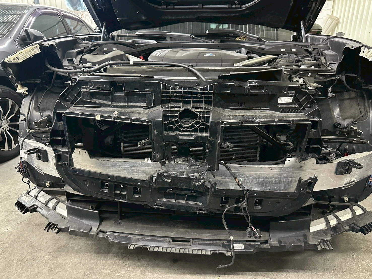 汽車鈑金烤漆