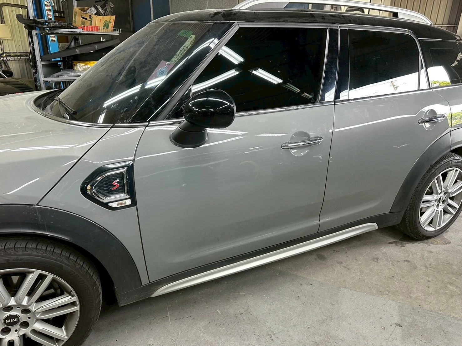 汽車鈑金烤漆