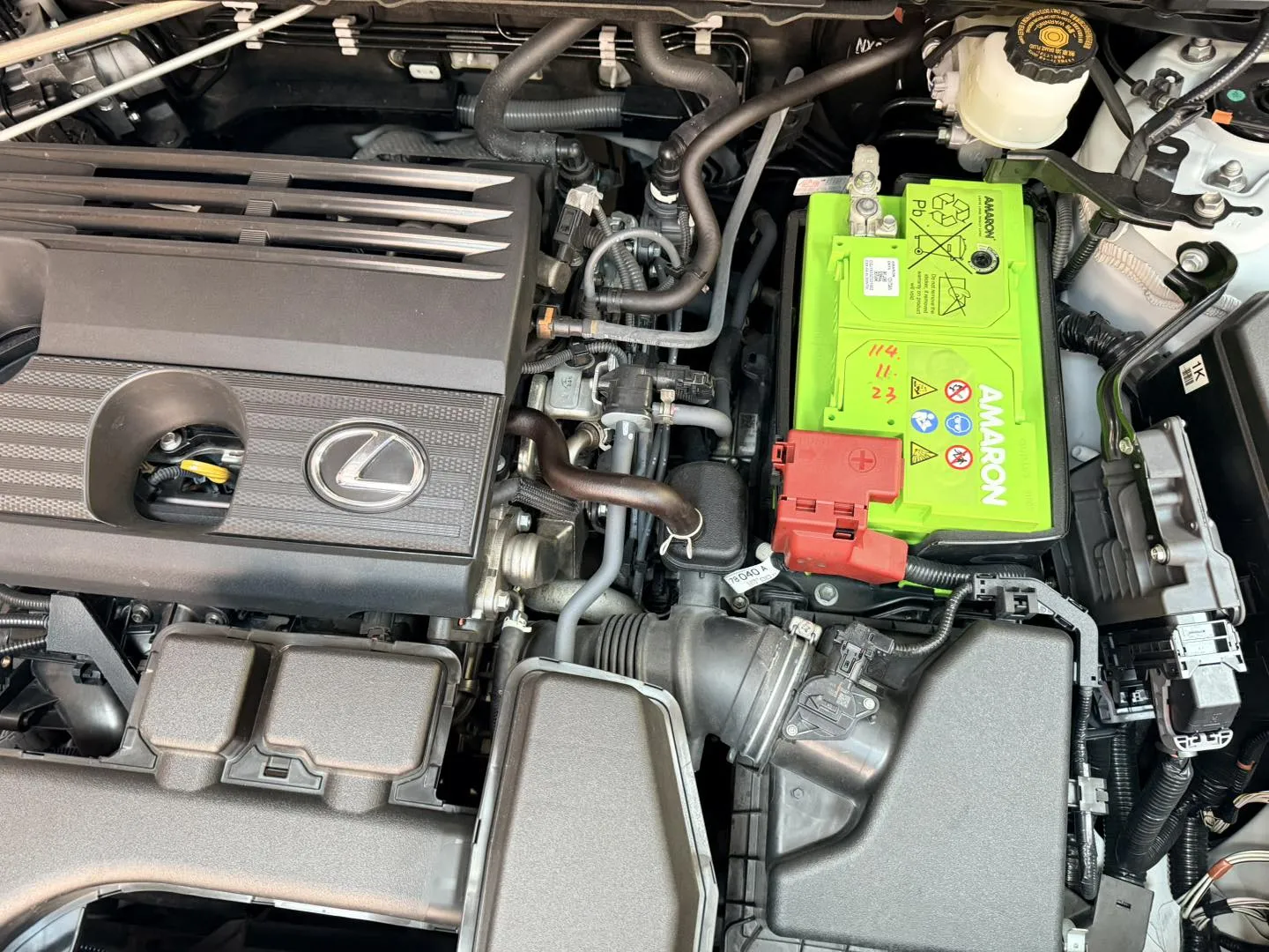 Lexus-NX200 /EFB-L3/AMARON-EFB DIN70