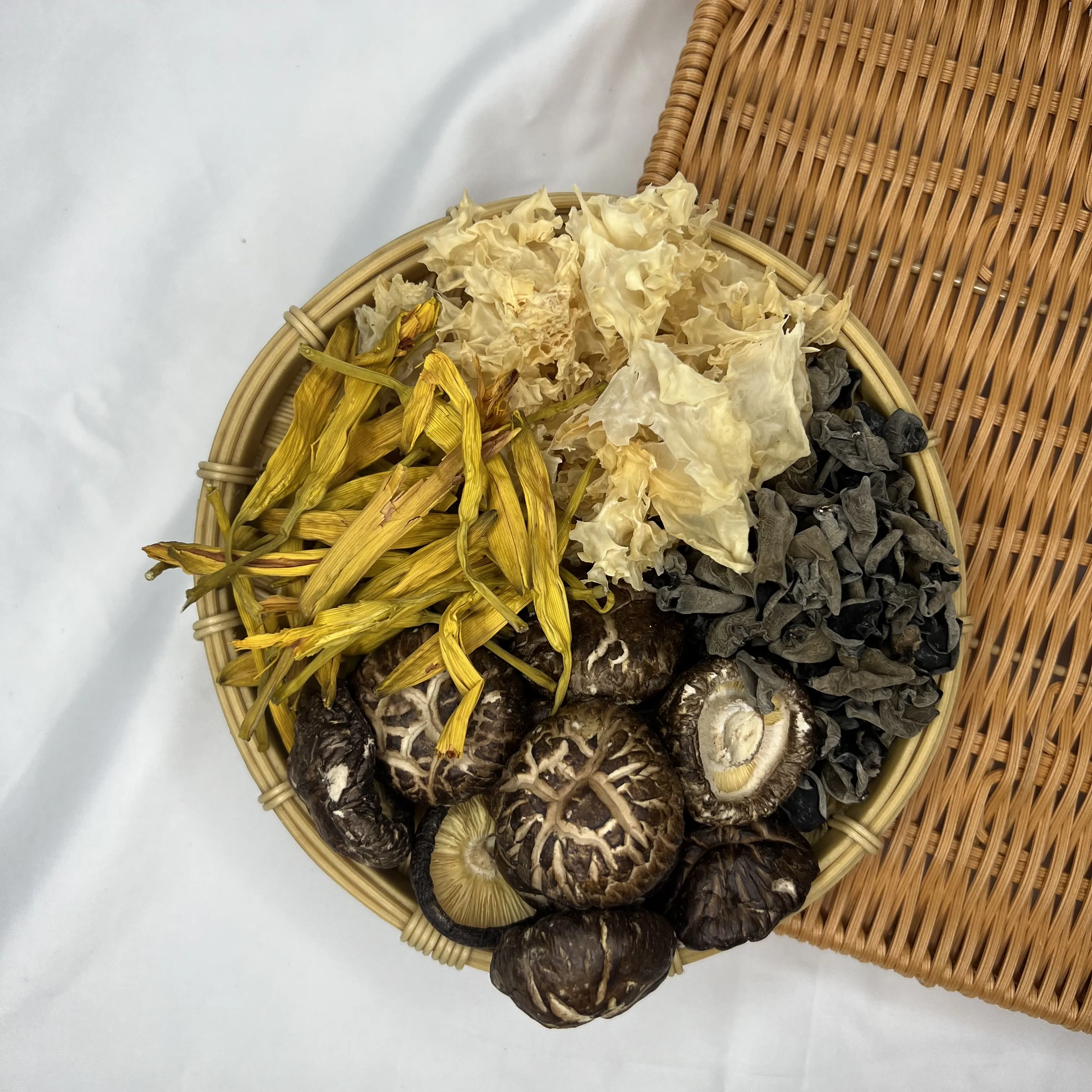 黑木耳/白木耳/金針/台灣菇