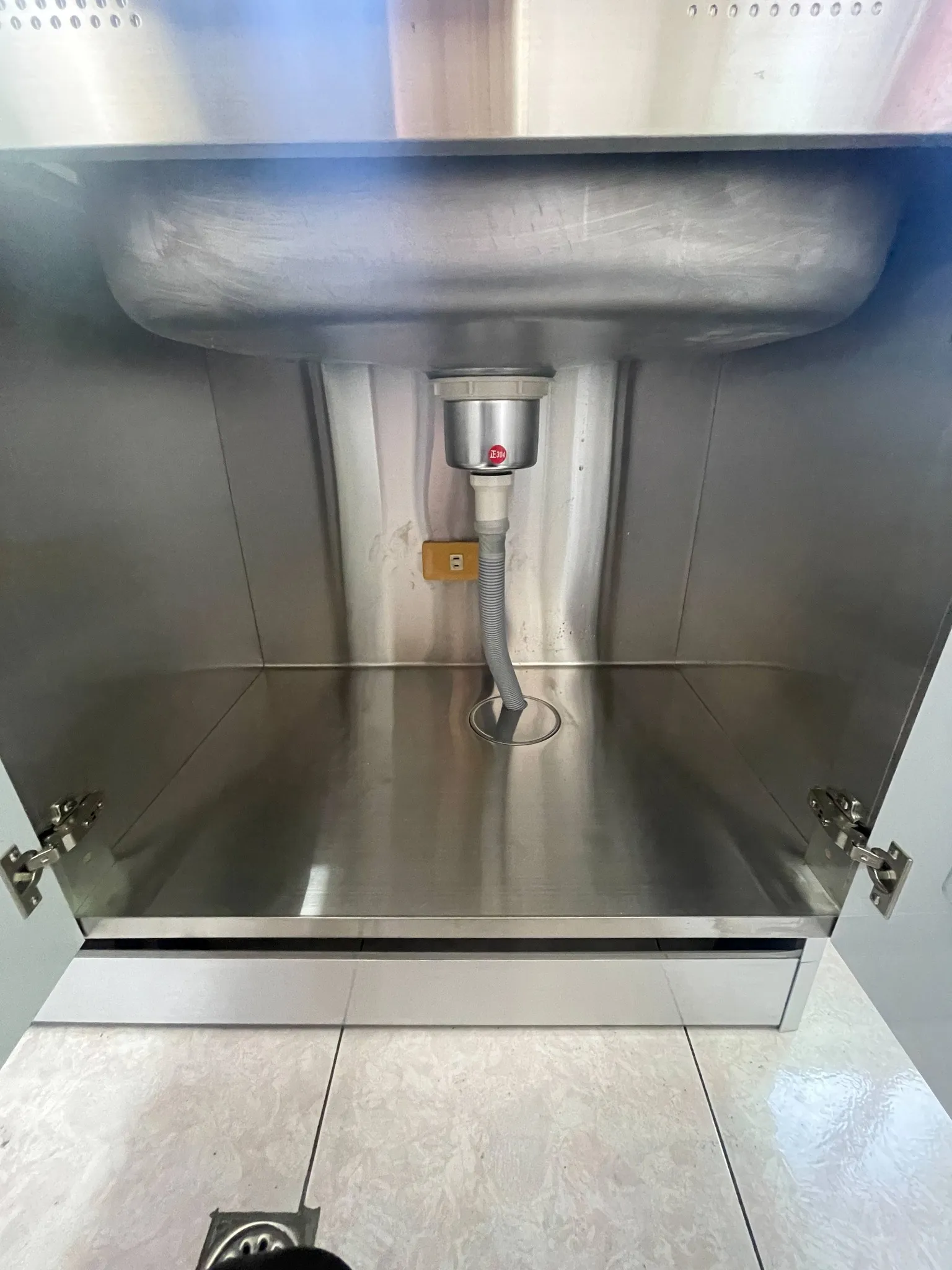 330公分 下櫃304不鏽鋼桶身｜廚具行｜高雄廚具行