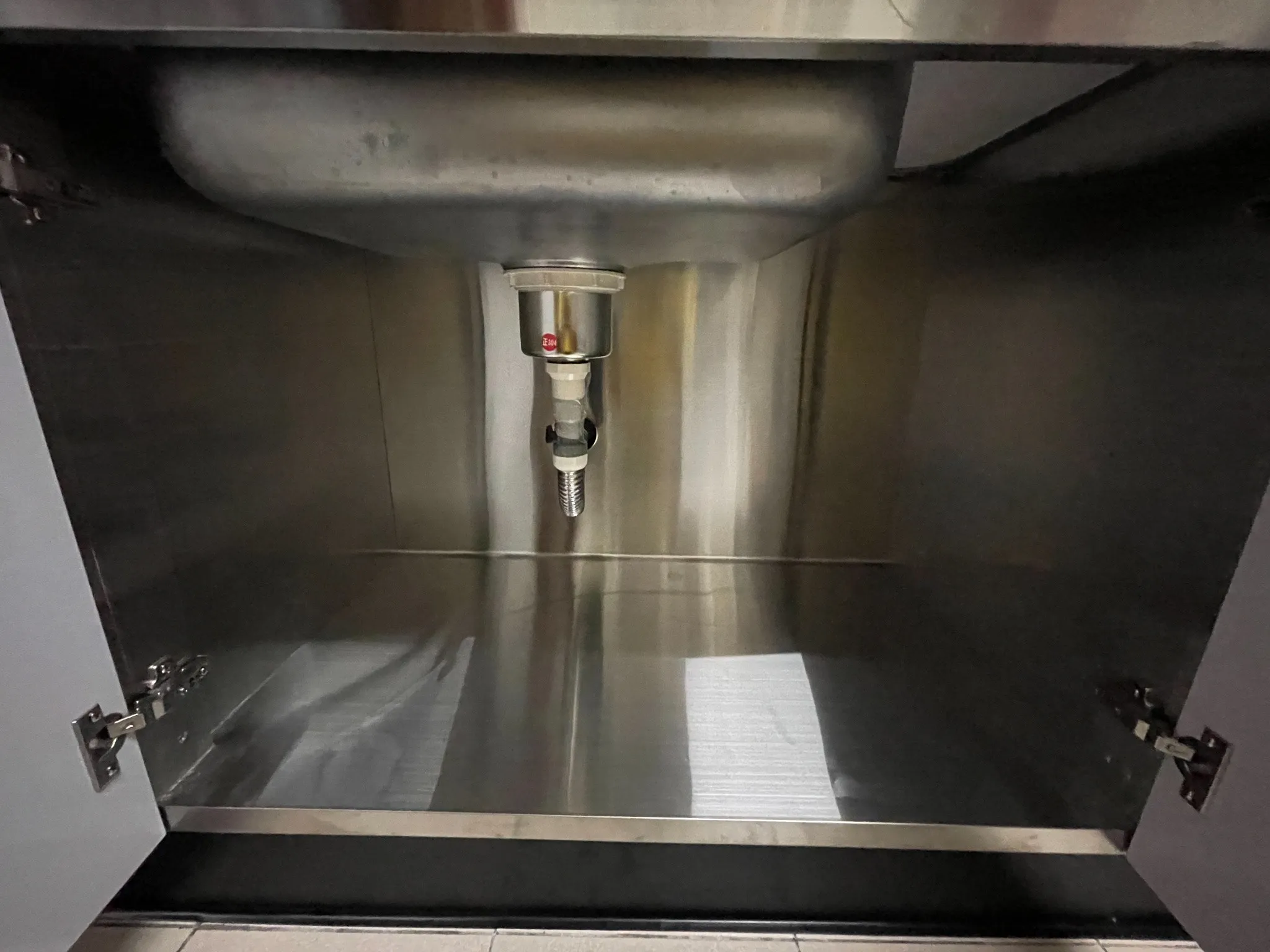 213公分 下櫃304不鏽鋼桶身｜廚具行推薦｜高雄廚具行推薦