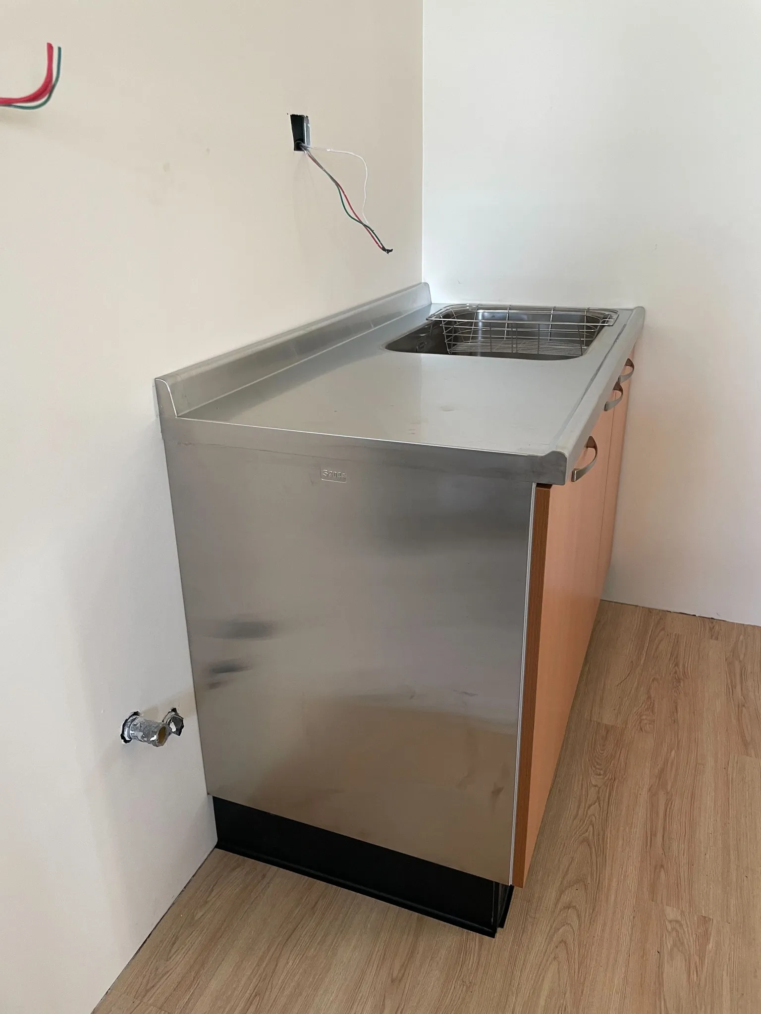 一米水槽一座｜廚具安裝｜高雄廚具安裝
