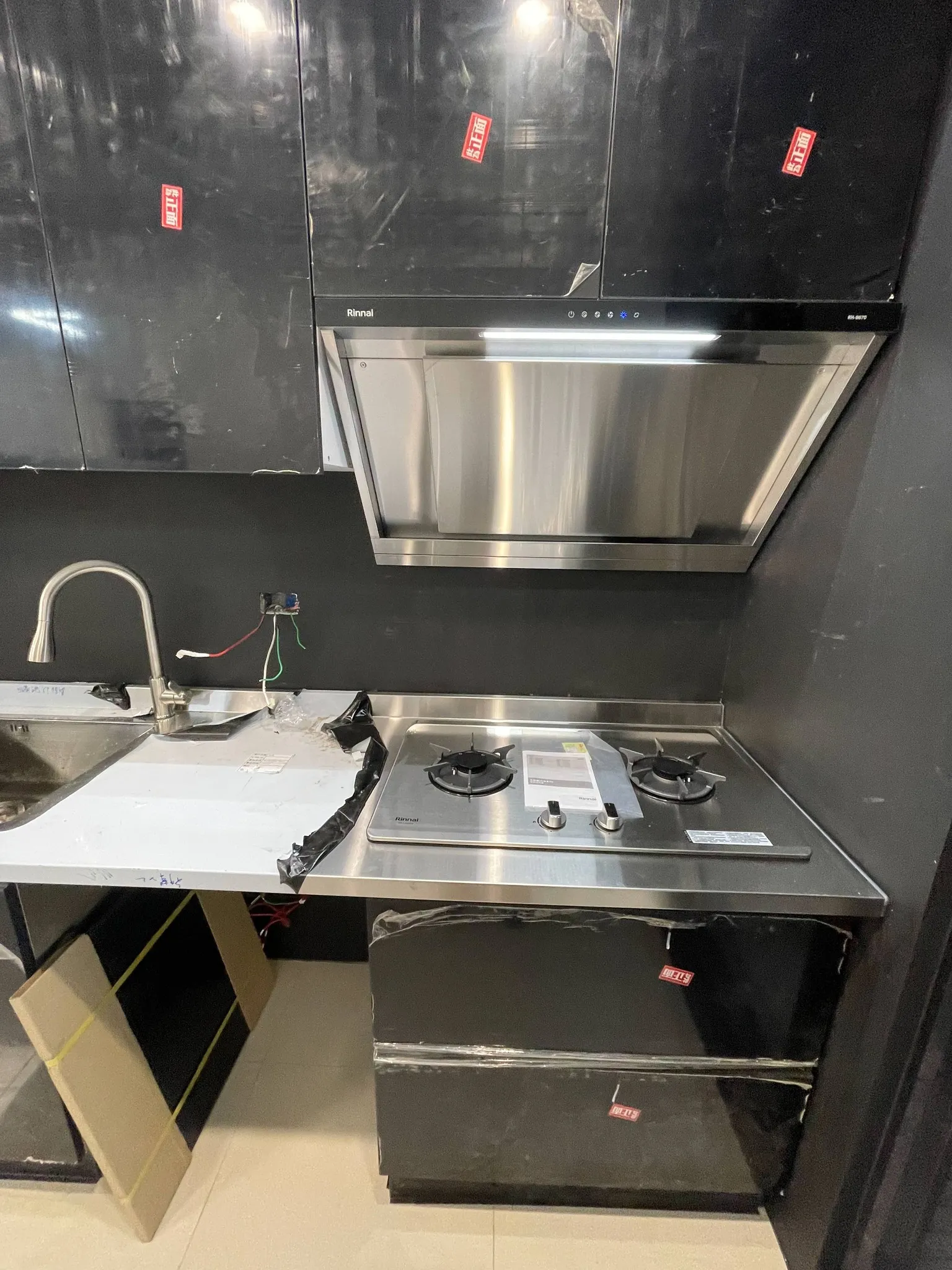 255公分+60公分電器櫃+90公分冰箱櫃+40公分鞋櫃｜廚具行｜高雄廚具行