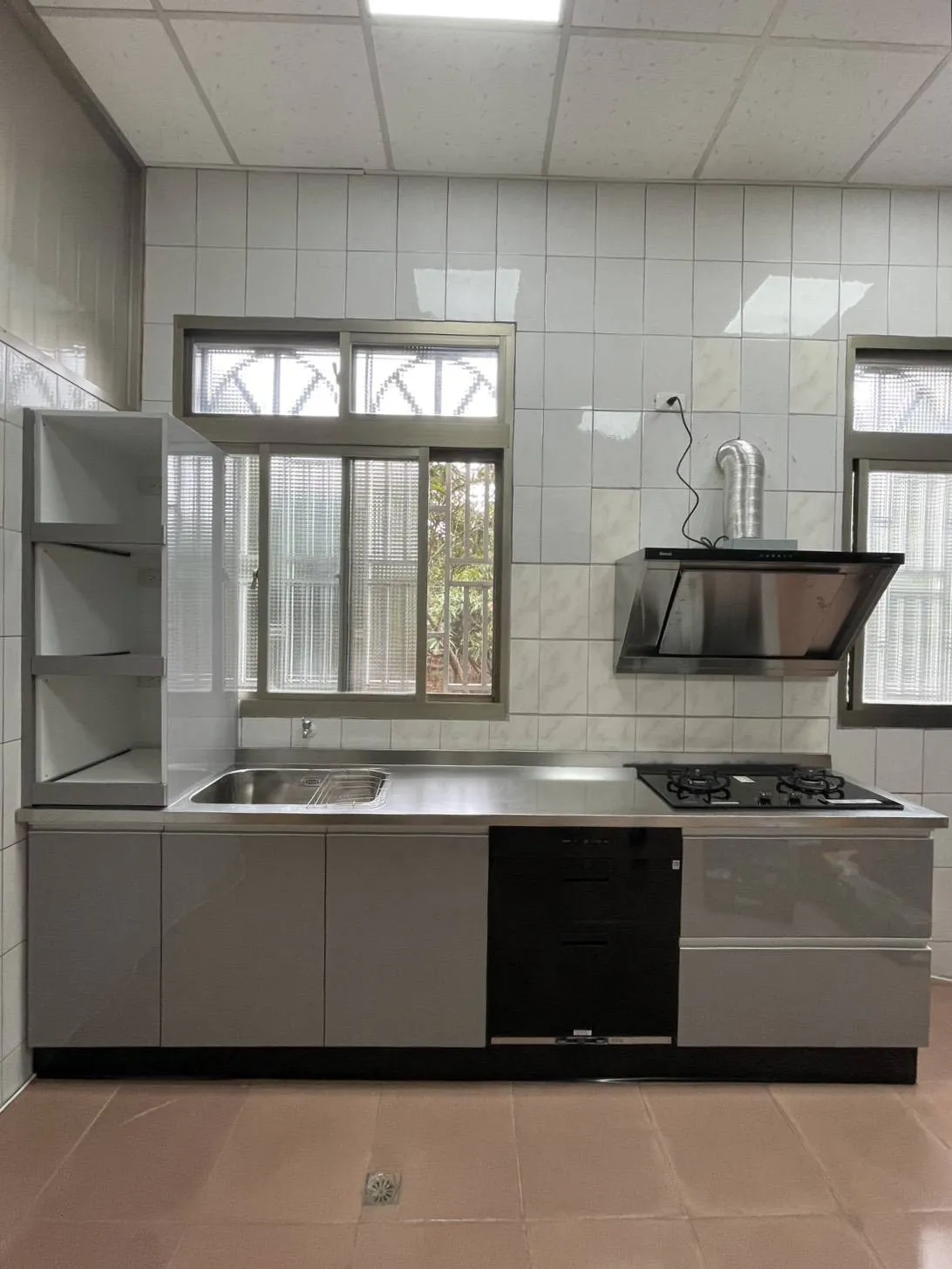 283公分 下櫃304不鏽鋼桶身｜廚具行｜高雄廚具行