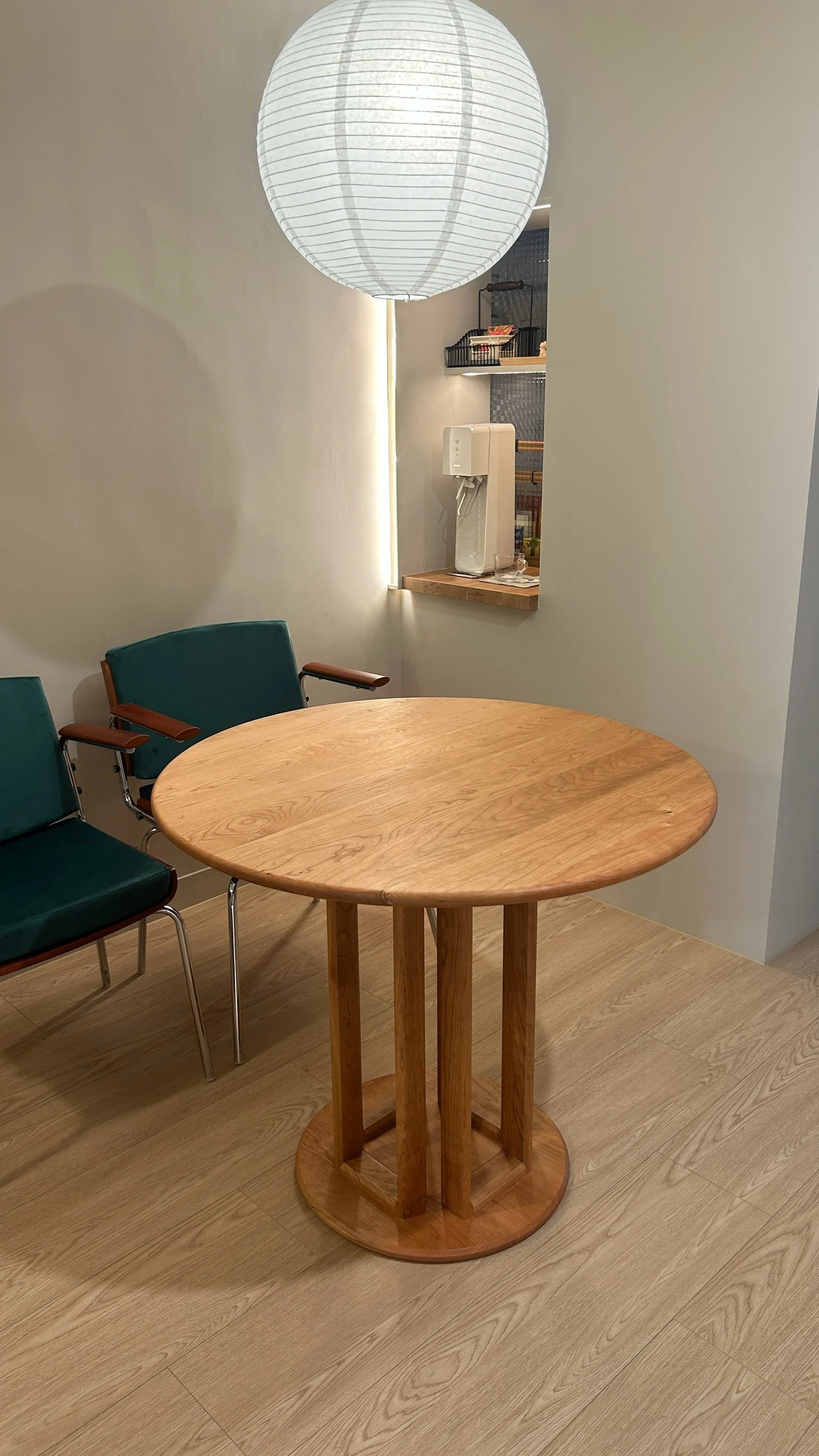 MORE Frame Round Table｜框序圓桌 