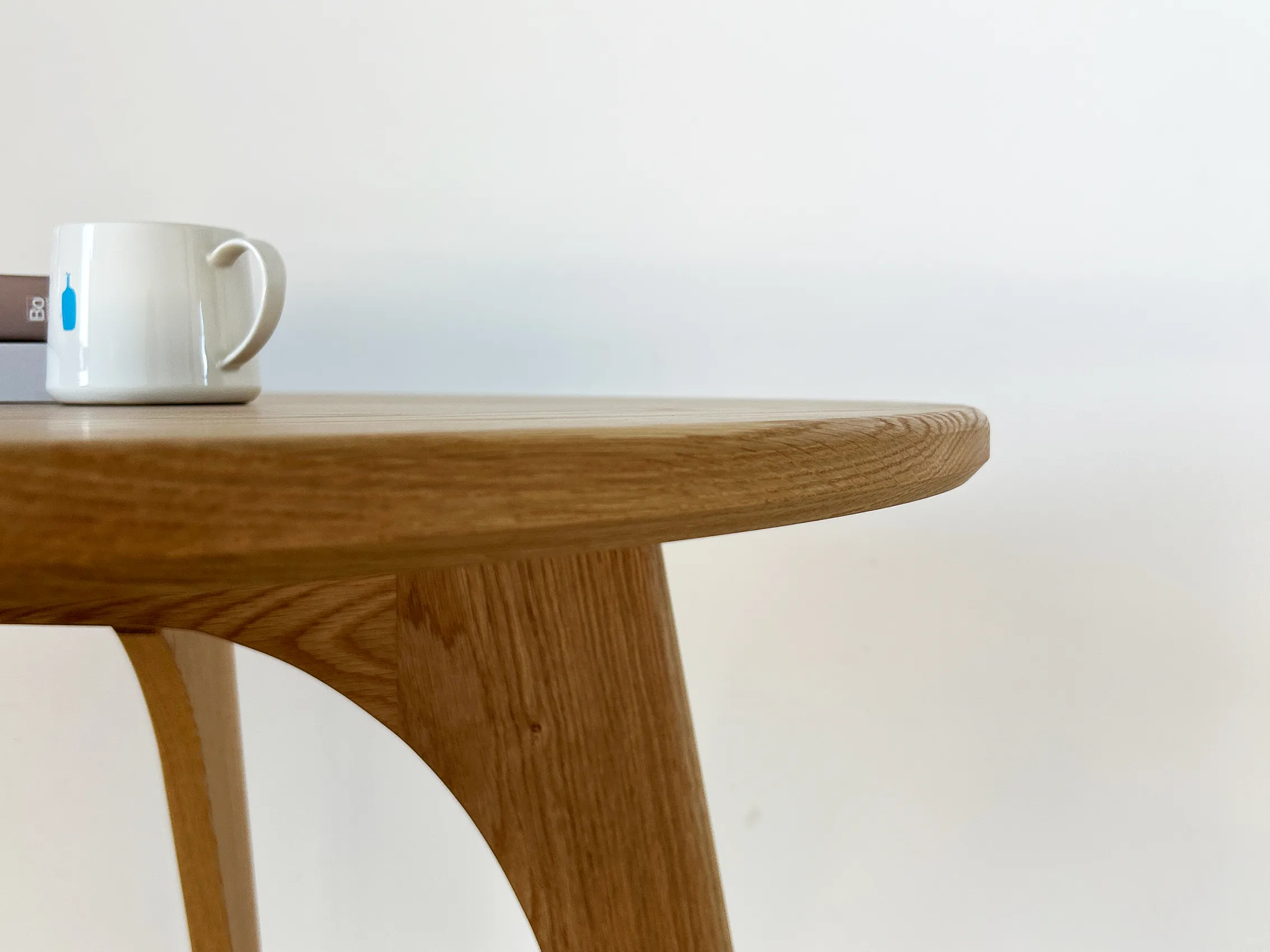 MORE Flow Round Table｜圓滑圓桌 